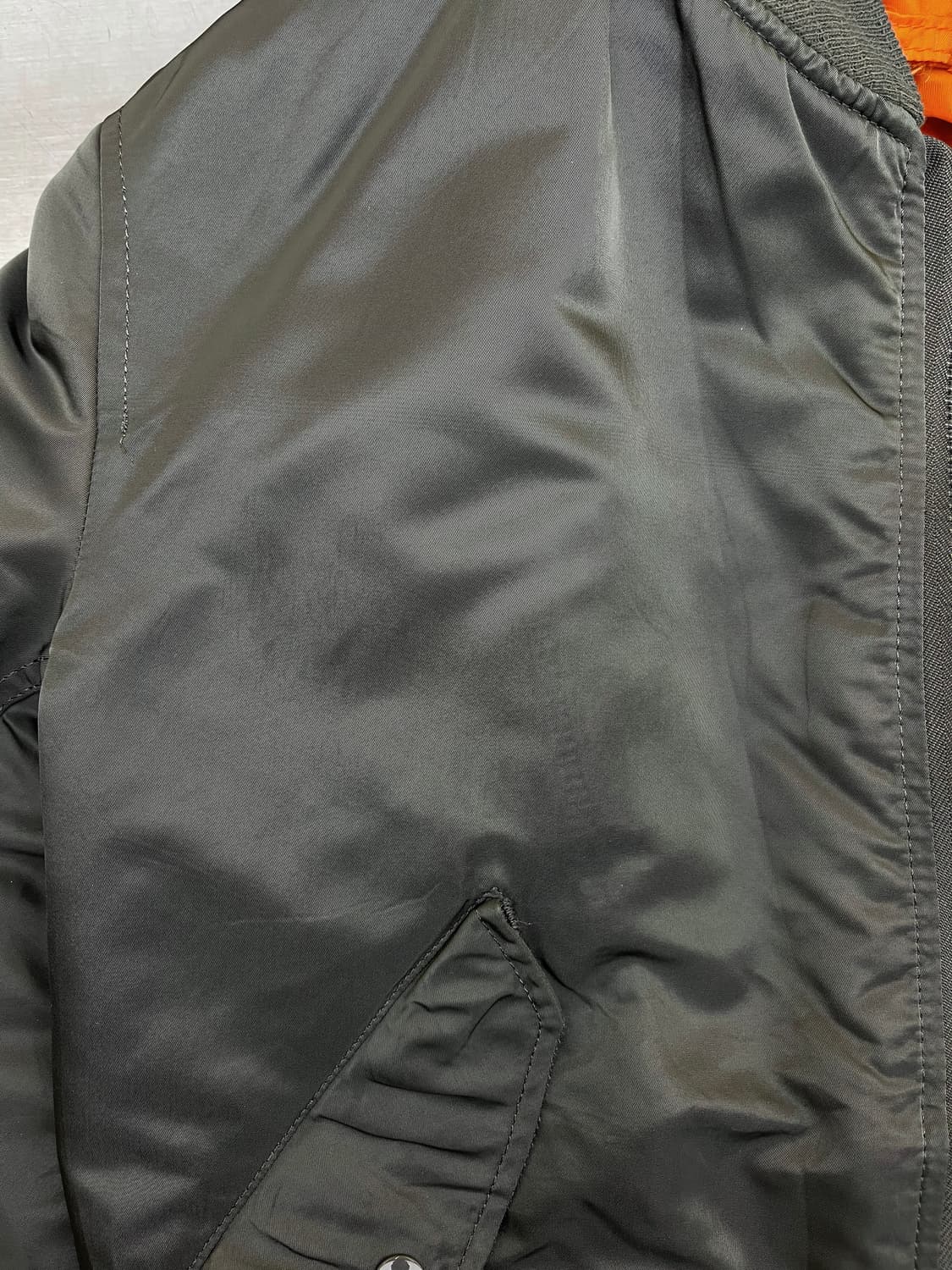 알파 인더스트리 U.S.A.F 플라이트 Ma-1 자켓 상품이미지10