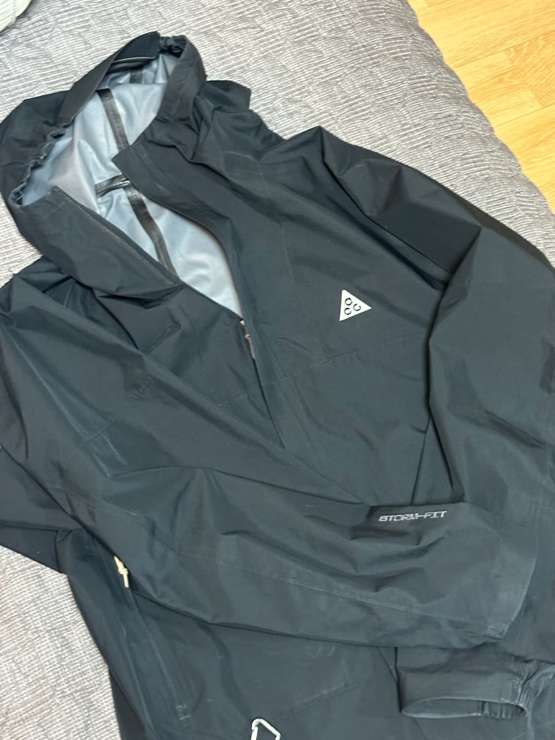 나이키 acg 바람막이 상품이미지1