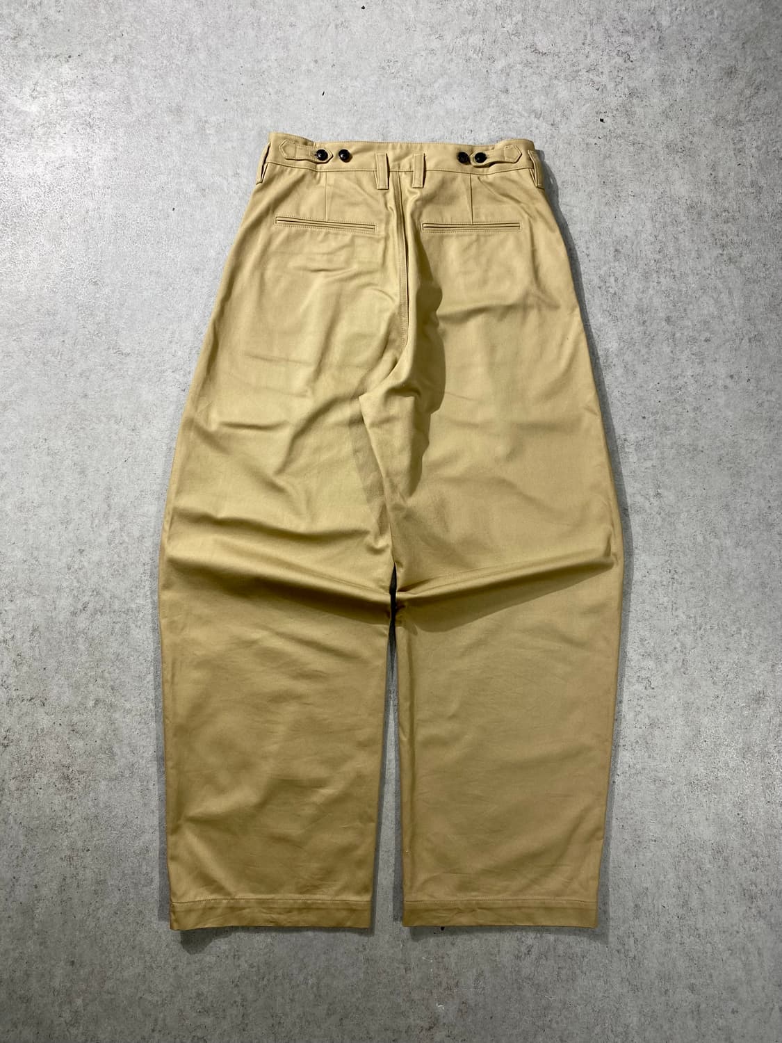 [S] COOR 쿠어 미니멀 베이지 원턱 와이드 팬츠 상품이미지4