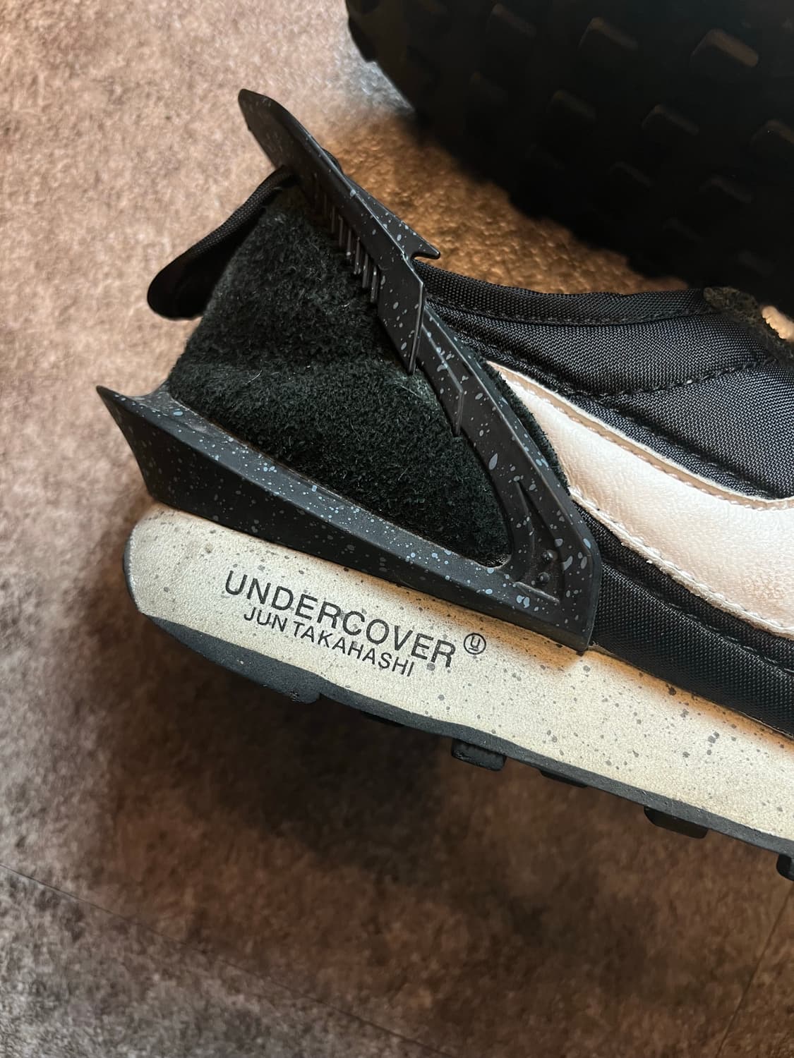 나이키 X 언더커버 데이브레이크 스니커즈 상품이미지3