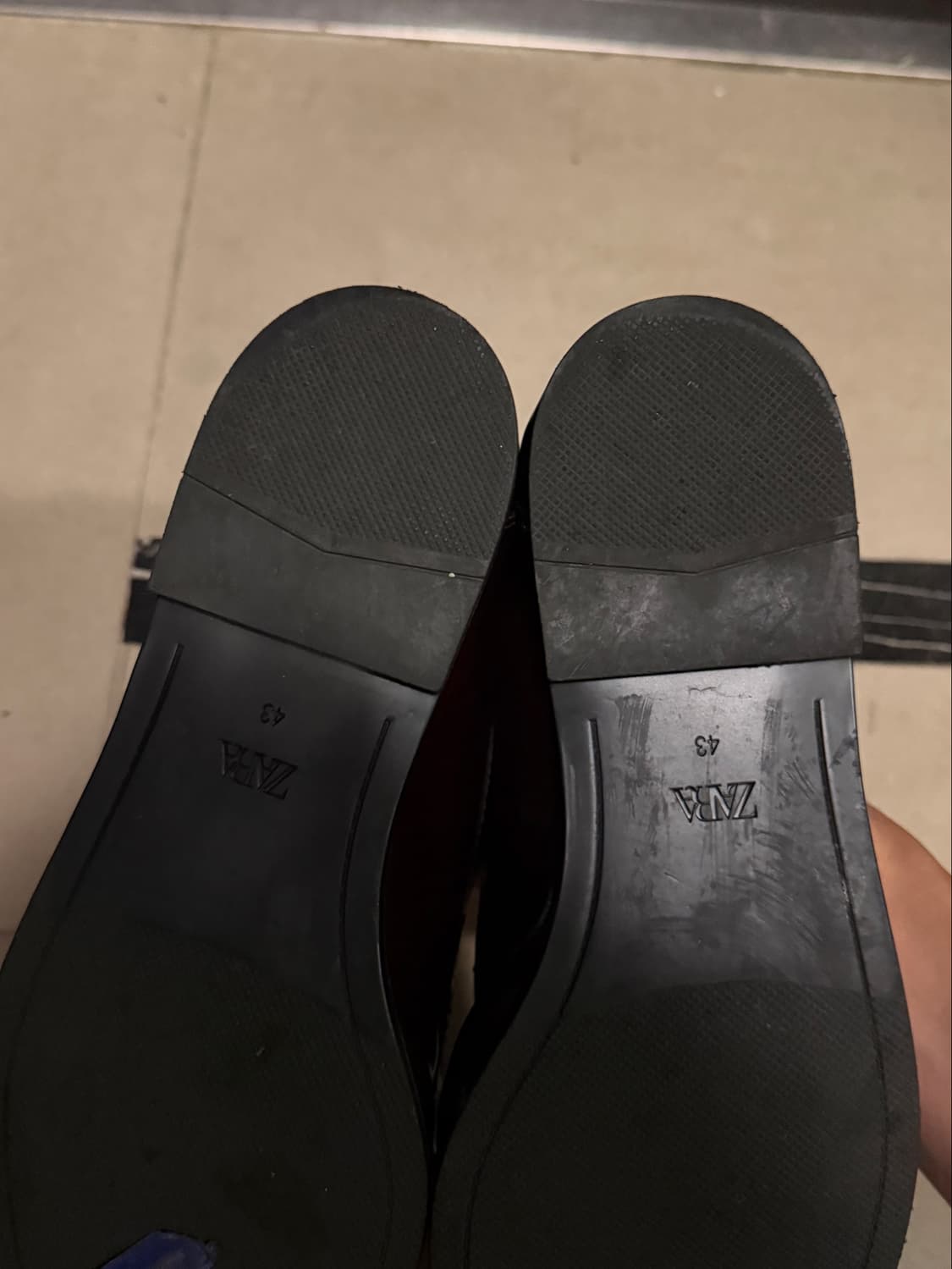 자라 로퍼 버건디 상품이미지3