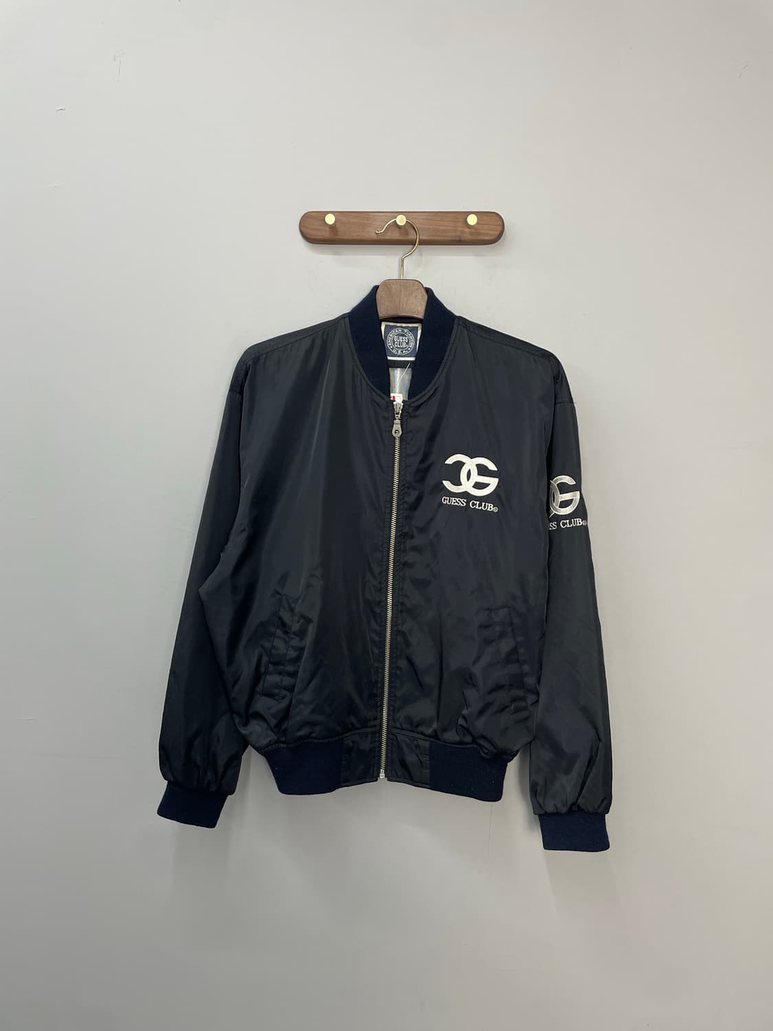 게스클럽 올드스쿨 빅로고 항공자켓 H1027 상품이미지3