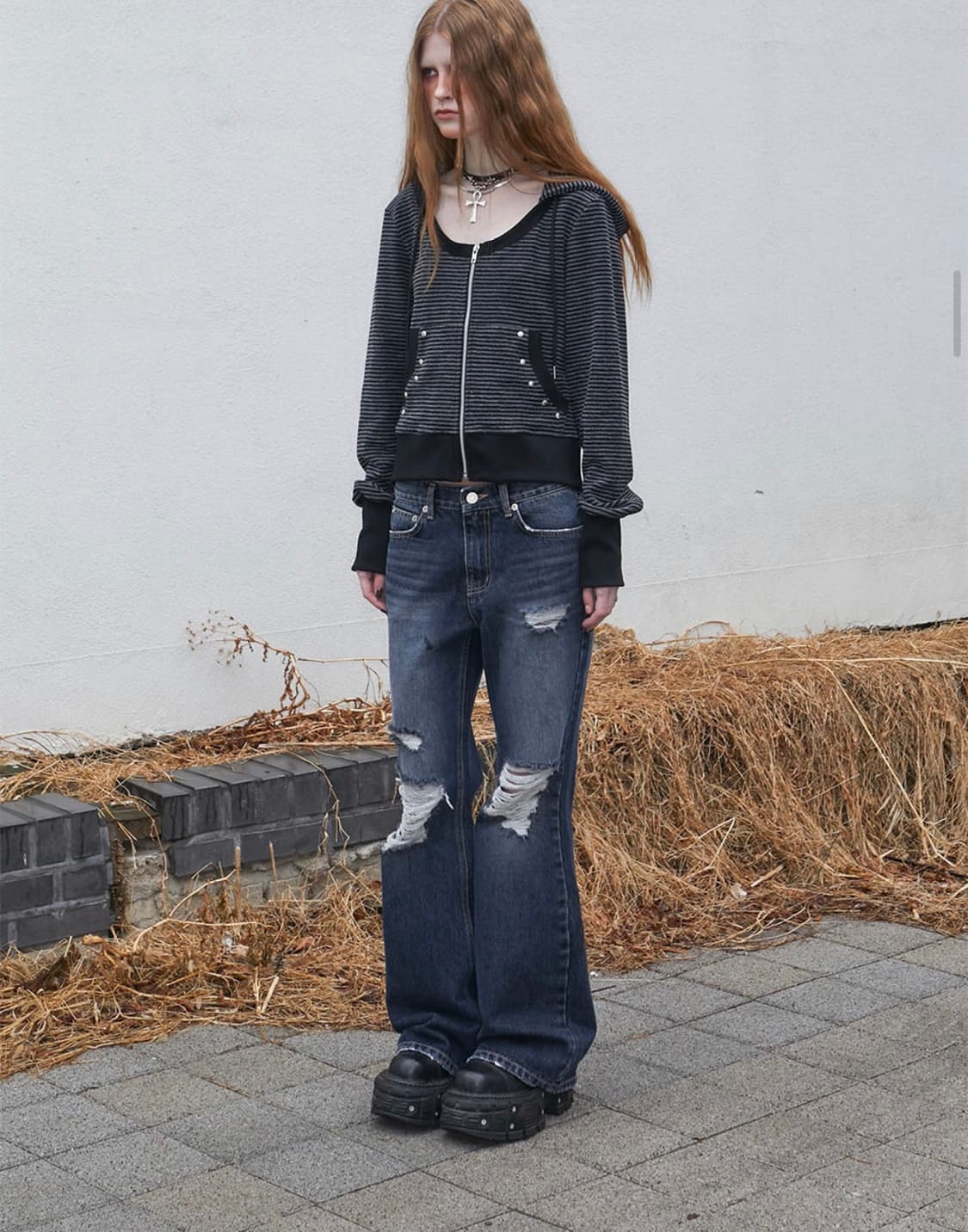 낫노잉 플레어진 딥블루 상품이미지1