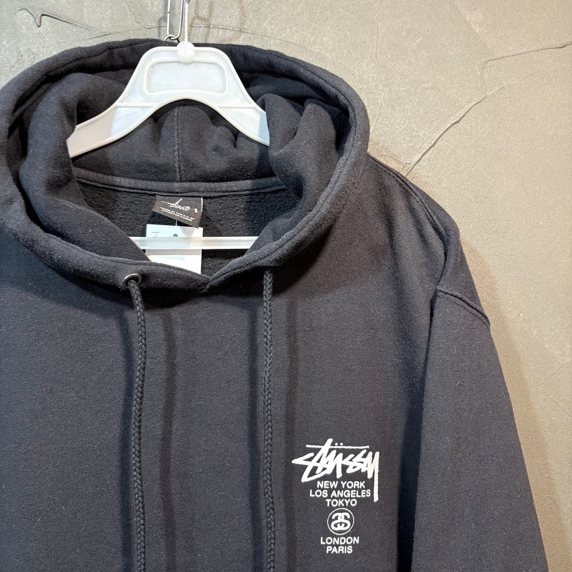 [L] STUSSY 스투시 월드투어 후드티 상품이미지2