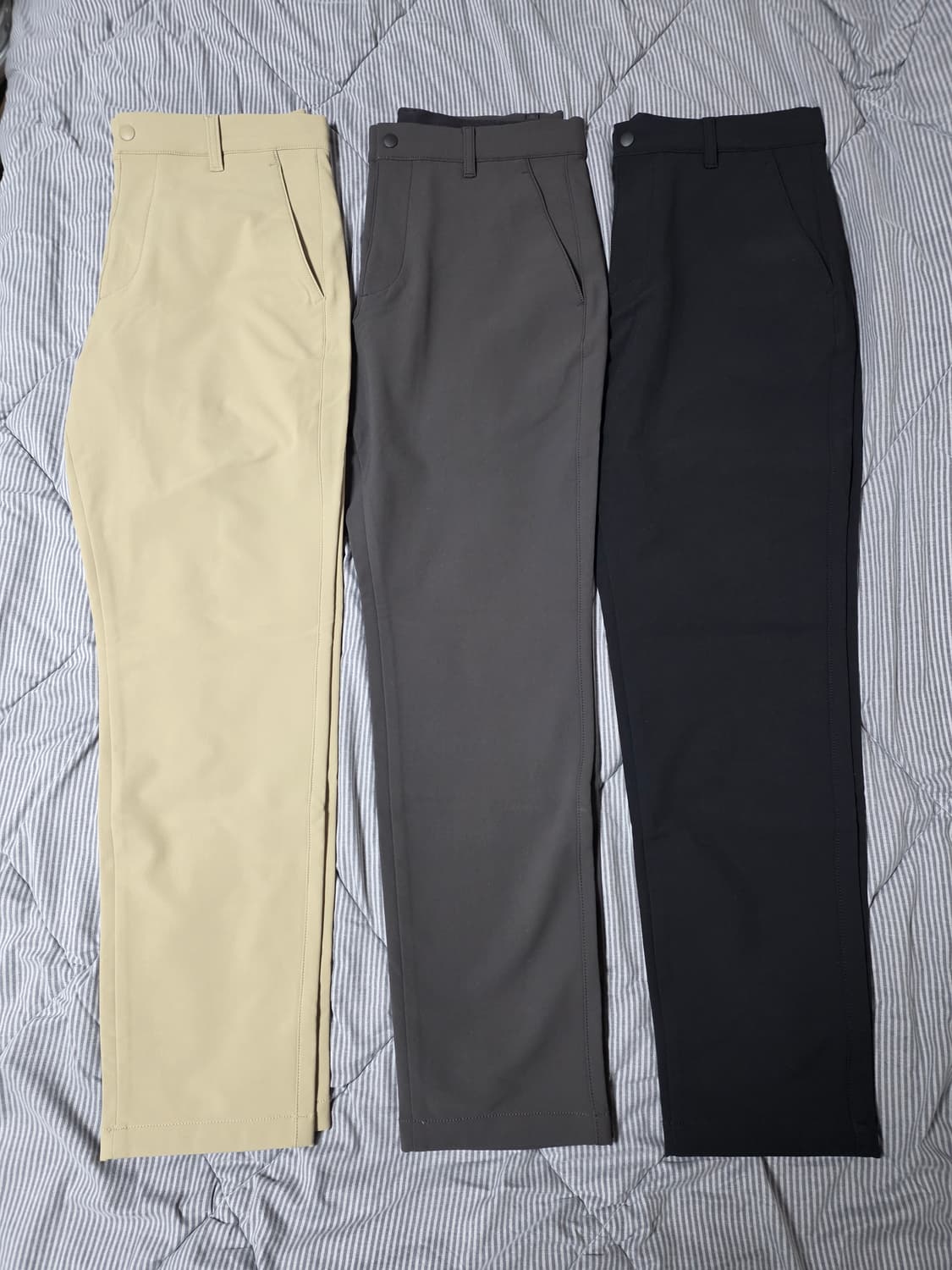 유니클로 웜스트레치팬츠 M 블랙/그레이/베이지 상품이미지1