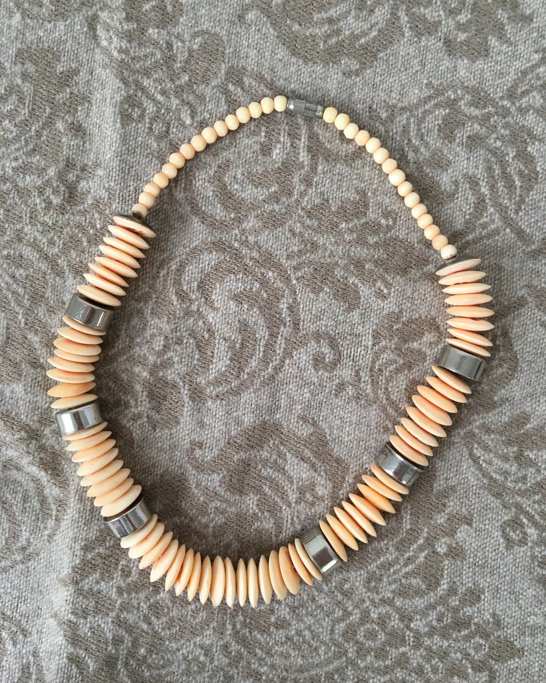 beads necklace 상품이미지1