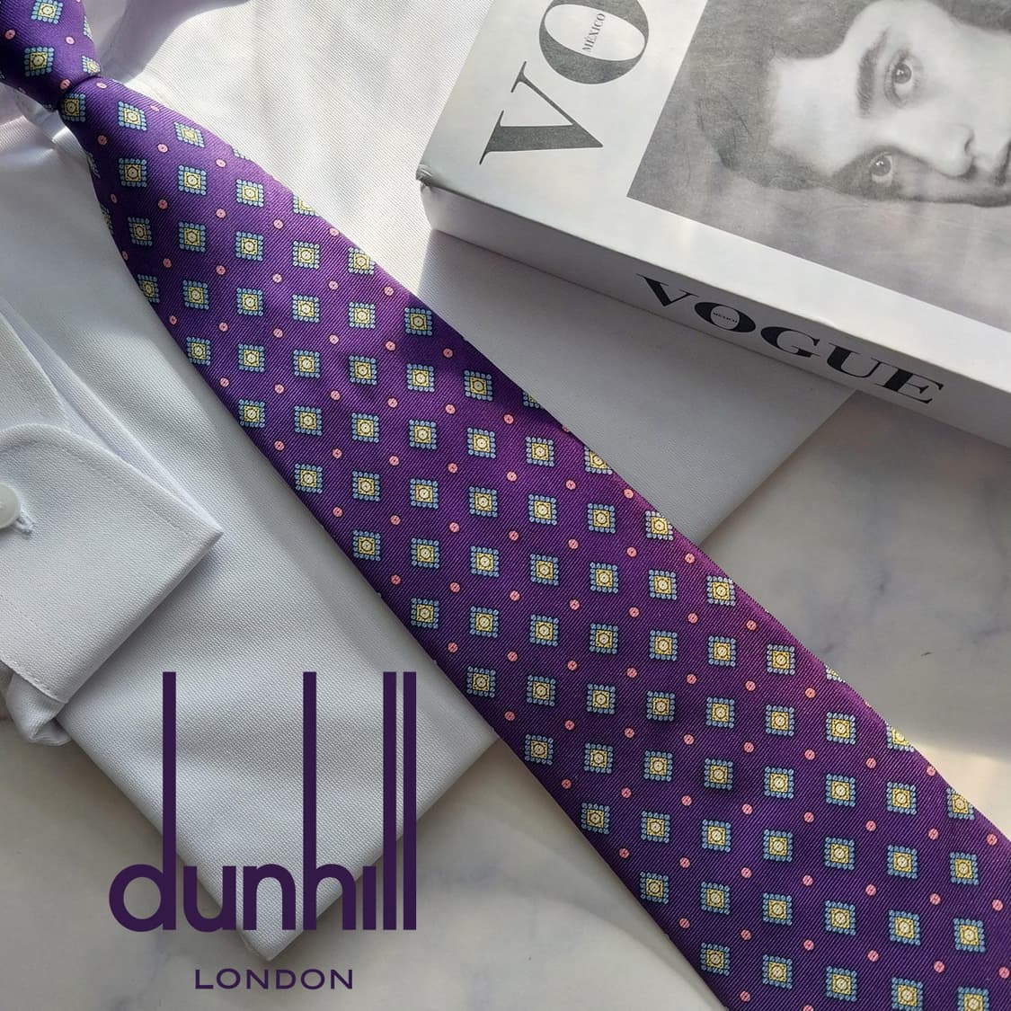 던힐 실크 퍼플 패턴 넥타이 9.1cm A+등급 K1879
 상품이미지2