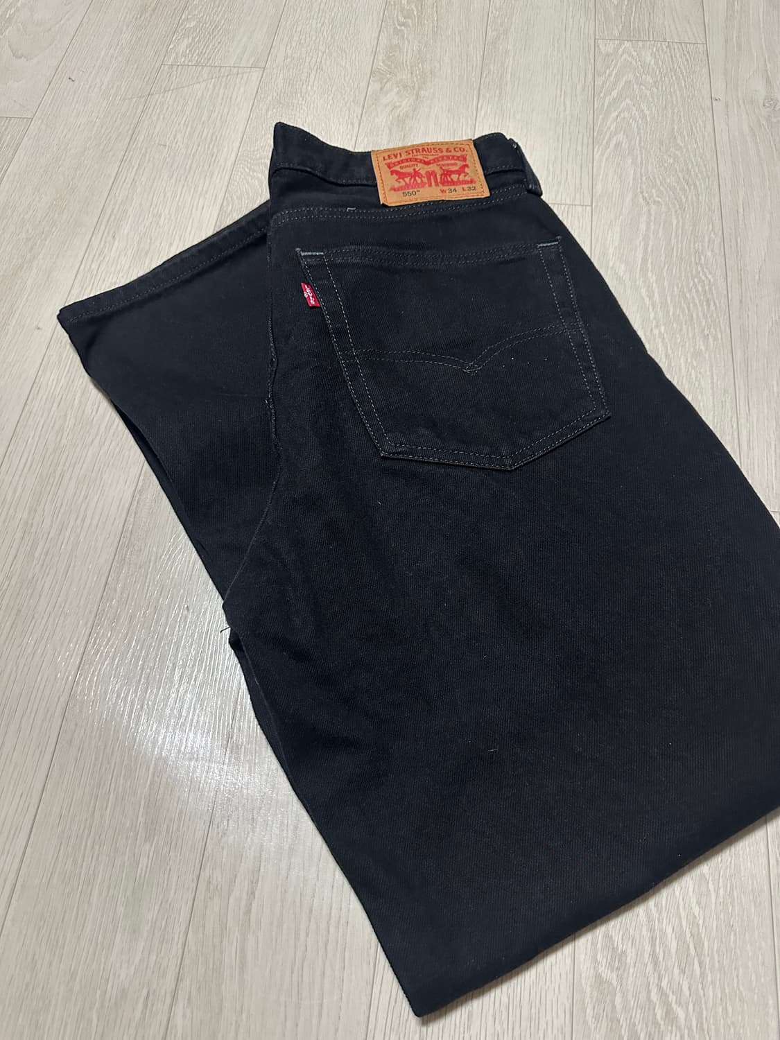 리바이스 550 블랙진 상품이미지2