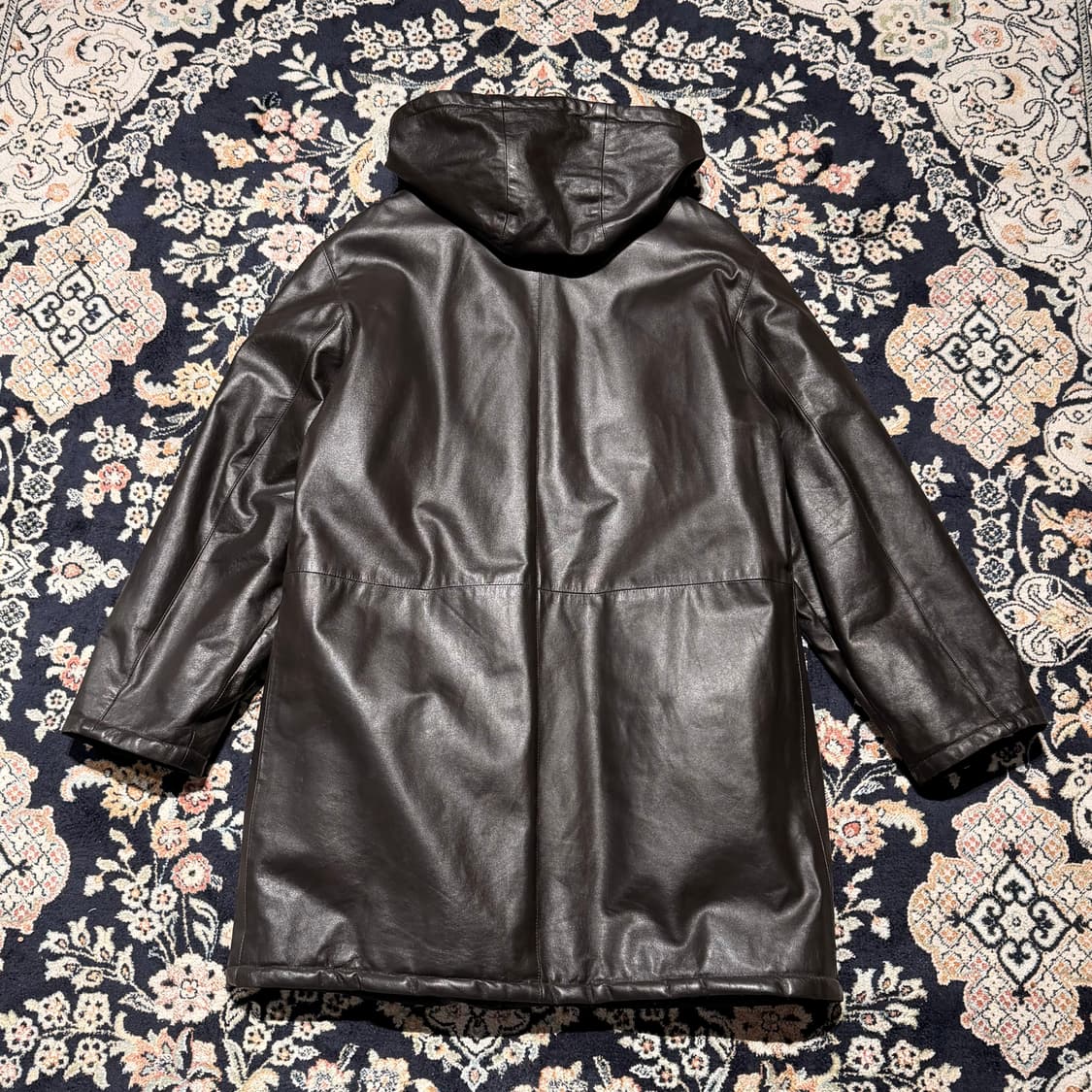 페라가모 램스킨 패디드 리버스블 코트 54 L 왁스코튼 상품이미지2