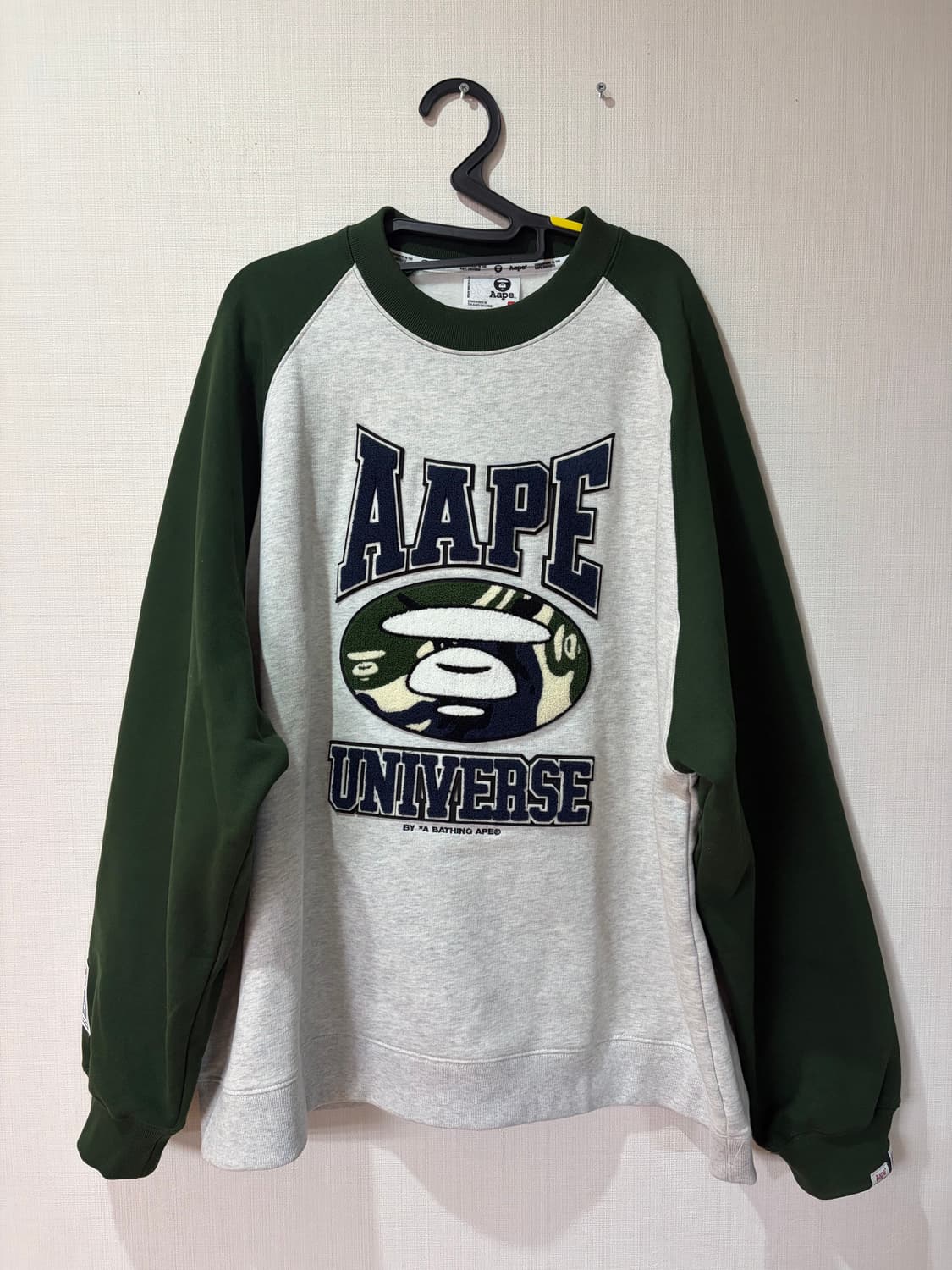 APE 로고 패치 스웻셔츠 상품이미지2
