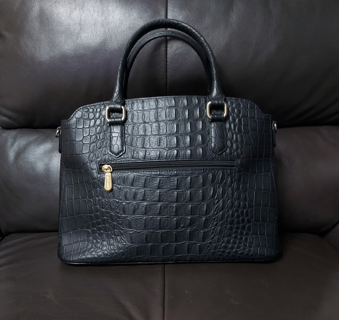 피에르가르뎅 악어 패턴 토트백

 상품이미지3