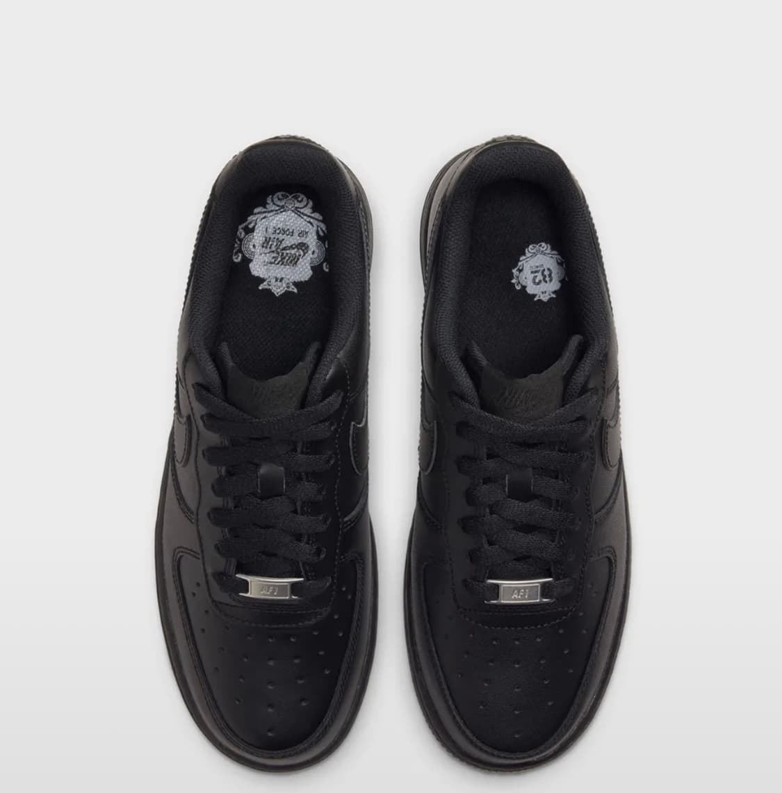 검정 에어포스 상품이미지1