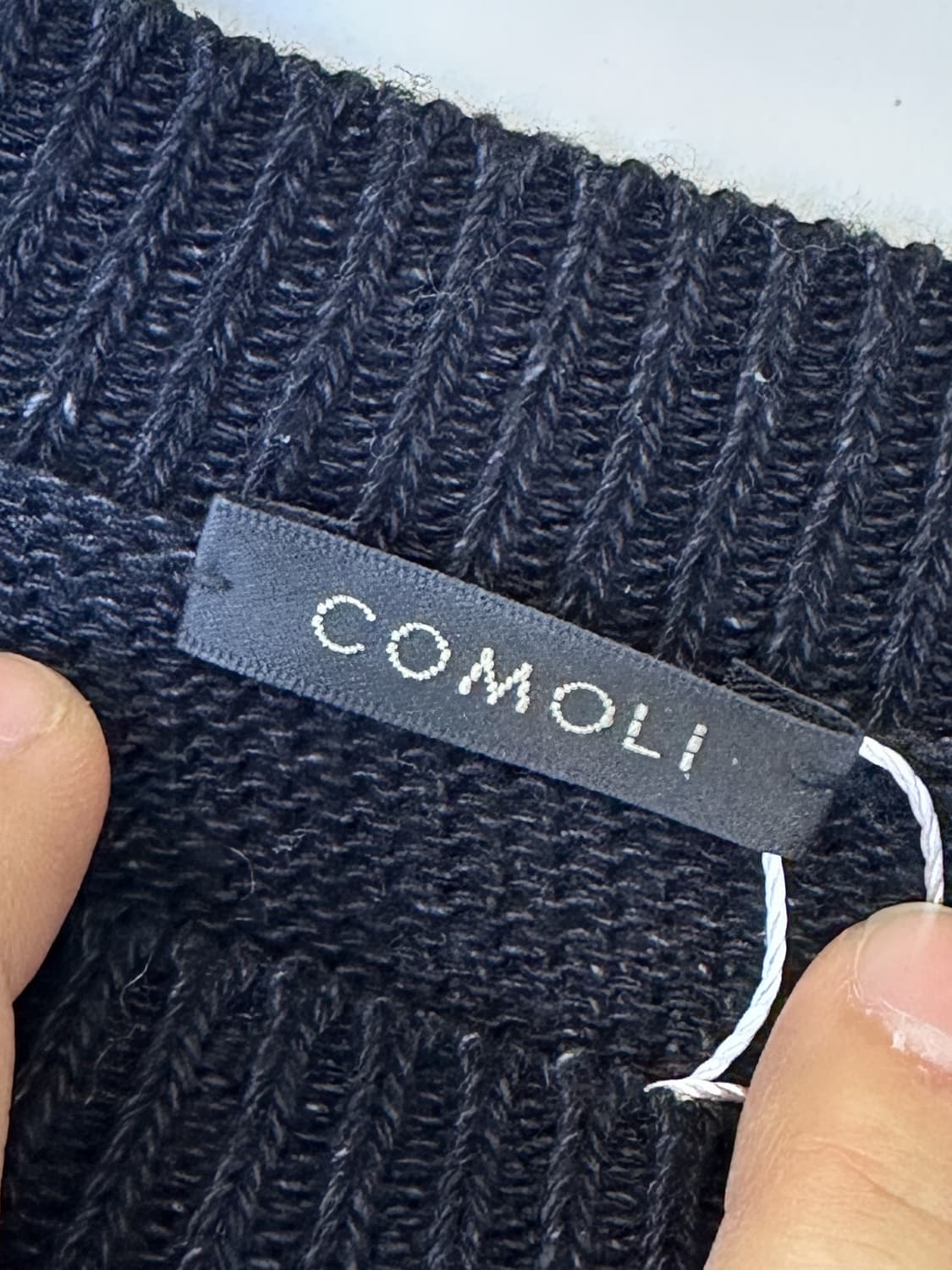 코모리 24ss 블랙 코튼 스웨터 상품이미지5