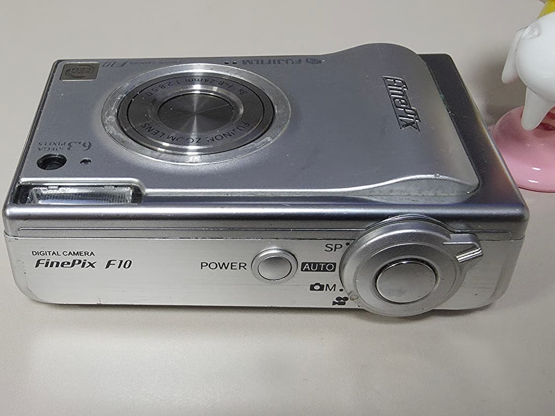 후지 파인픽스 F10 빈티지 디지털카메라 상품이미지2
