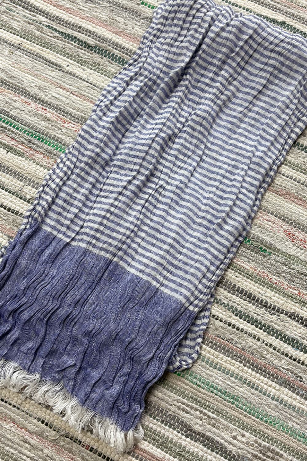 Striped Color-Block Crinkled Long Scarf  상품이미지2