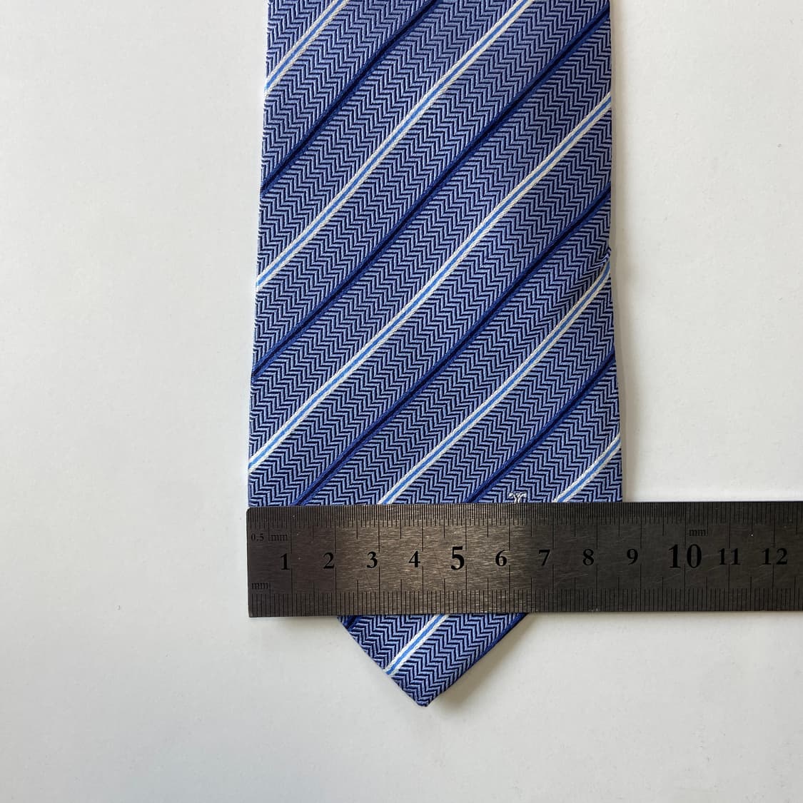 신형 셀린느(CELINE) 심플로고 정품 명품 넥타이8.6cm 상품이미지8