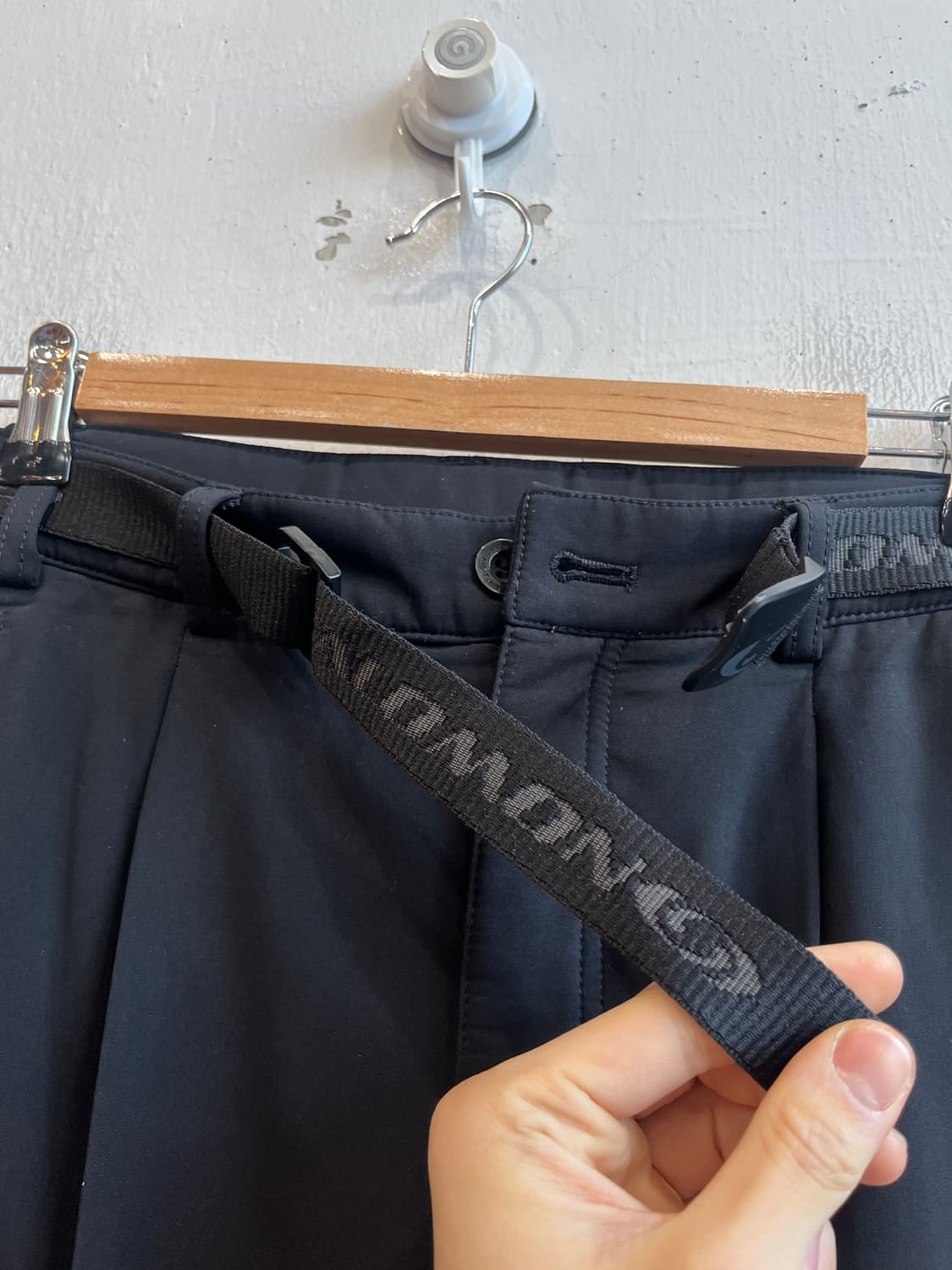 살로몬 FW 아웃도어 팬츠  상품이미지4