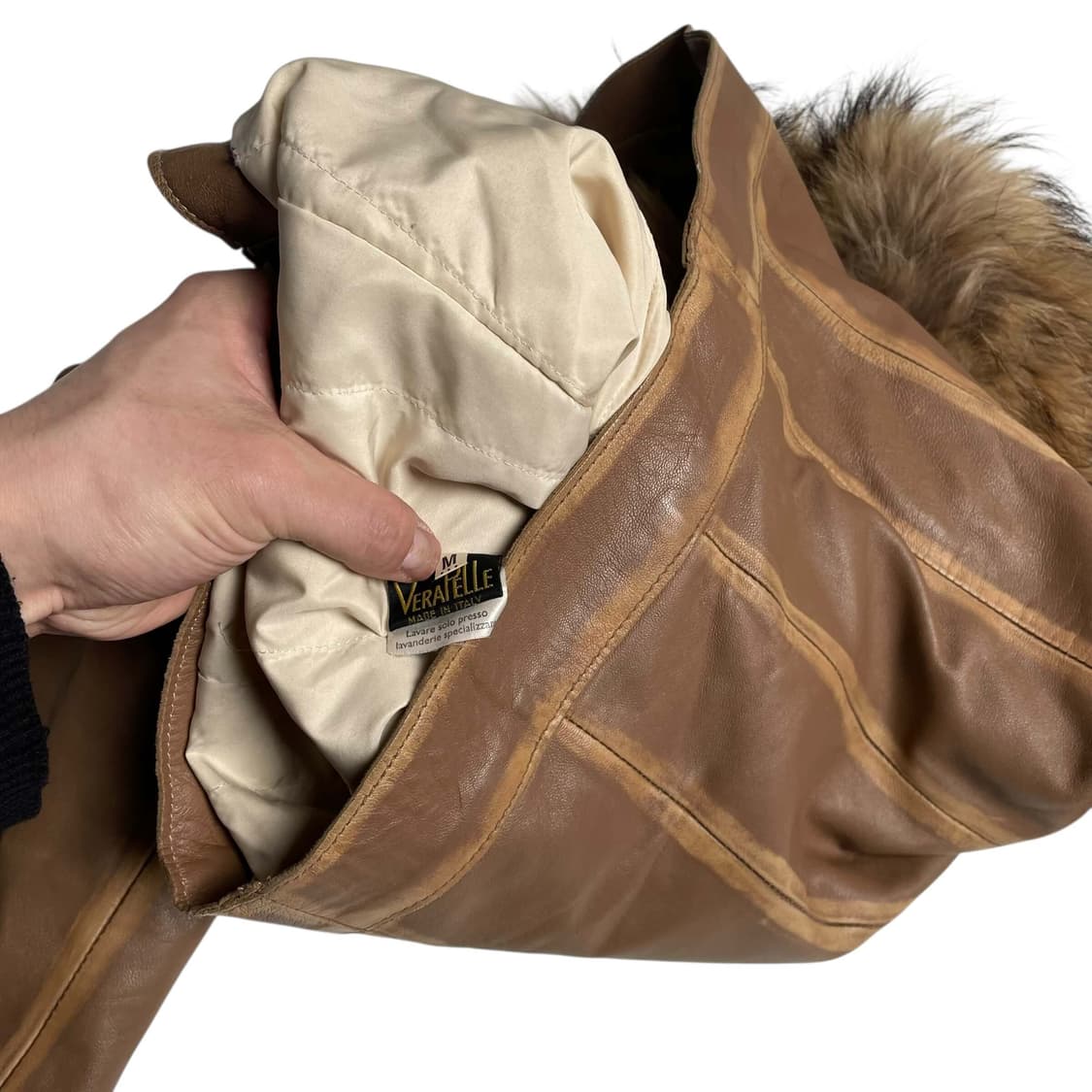 QUBHA 퍼 그라데이션 레더 자켓 (italy made) 상품이미지8