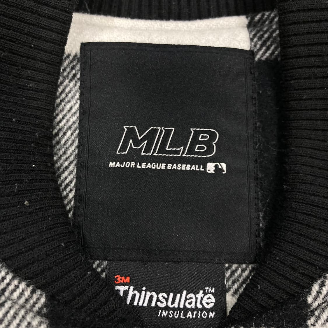 MLB 믹스 컬러 시카고 화이트 삭스 바시티 자켓 상품이미지3