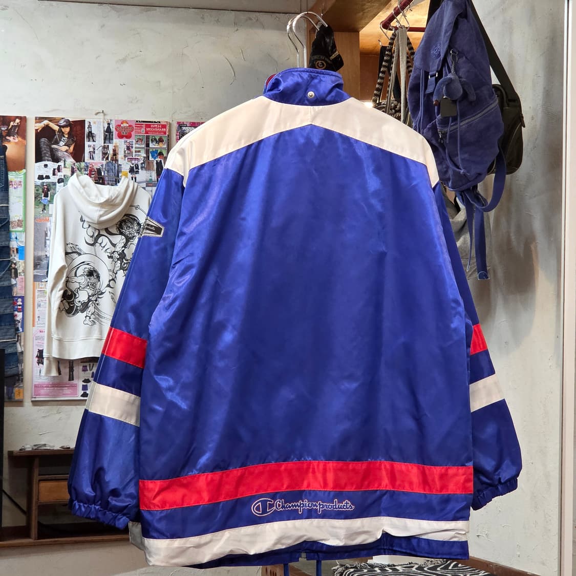 챔피온 일본판 올드스쿨 레드 배색 바람막이 상품이미지6