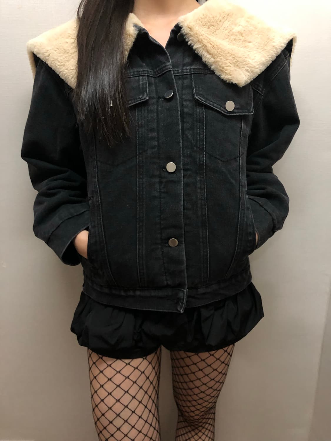 빈티지 블랙 데님 퍼 카라 자켓 상품이미지1