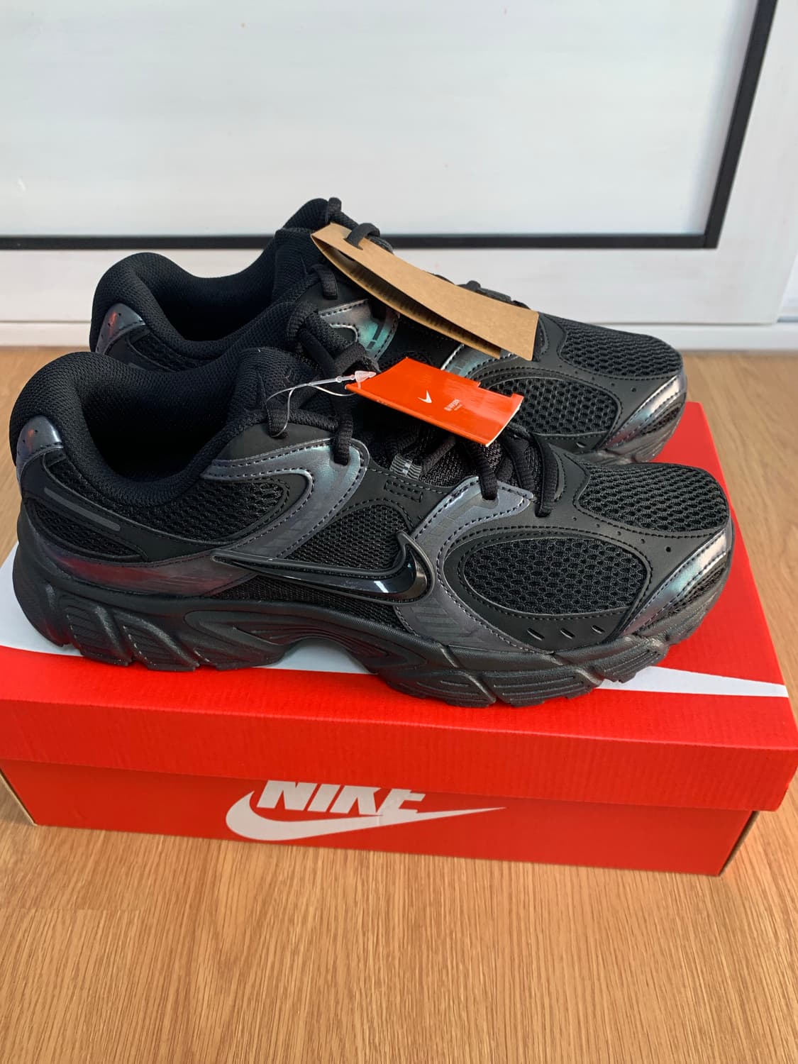 나이키 V5 런닝화 블랙 상품이미지2