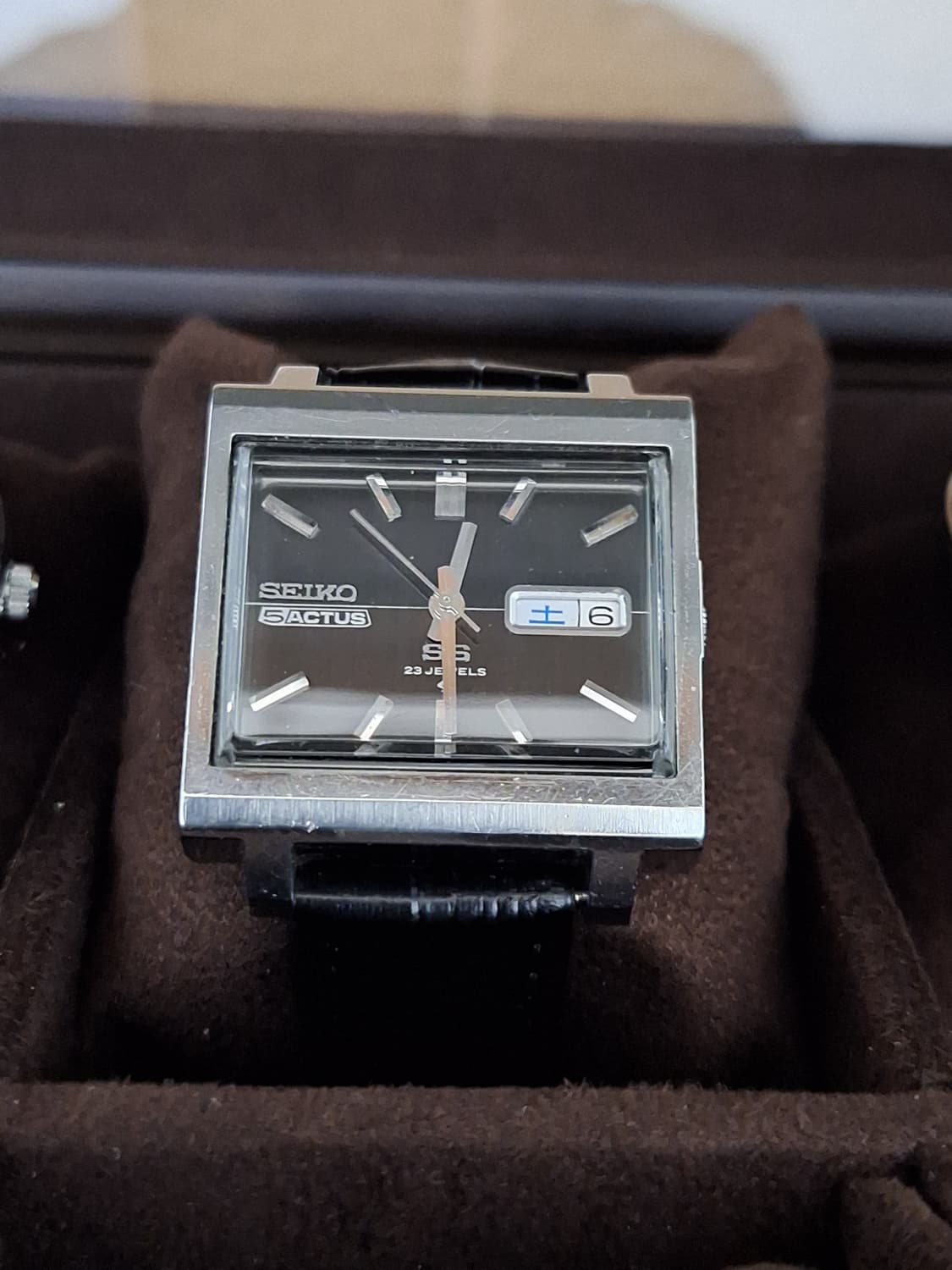 세이코 70s 빈티지 탱크프레임 오토매틱 시계 판매합니다 상품이미지2