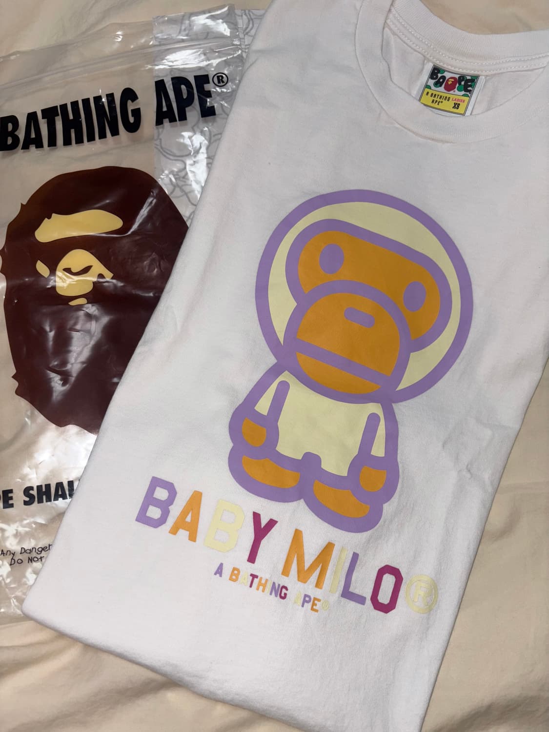 베이프 베이비 마일로 파스텔 멀티 반팔티 상품이미지1