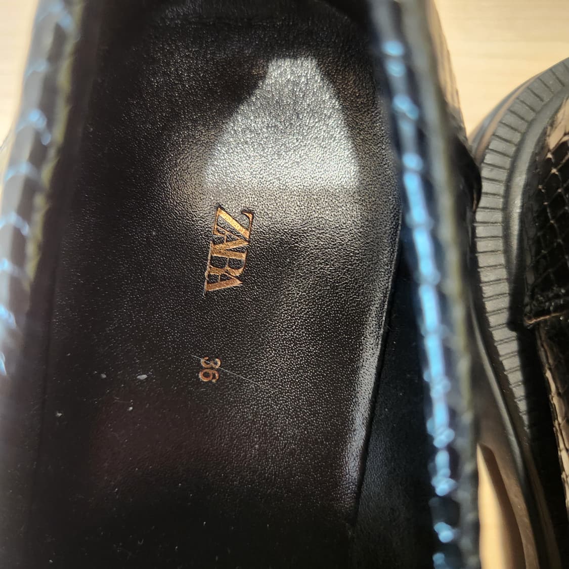 ZARA 청키 로퍼 | 파이톤 패턴 | 230 | 굽4cm 상품이미지7