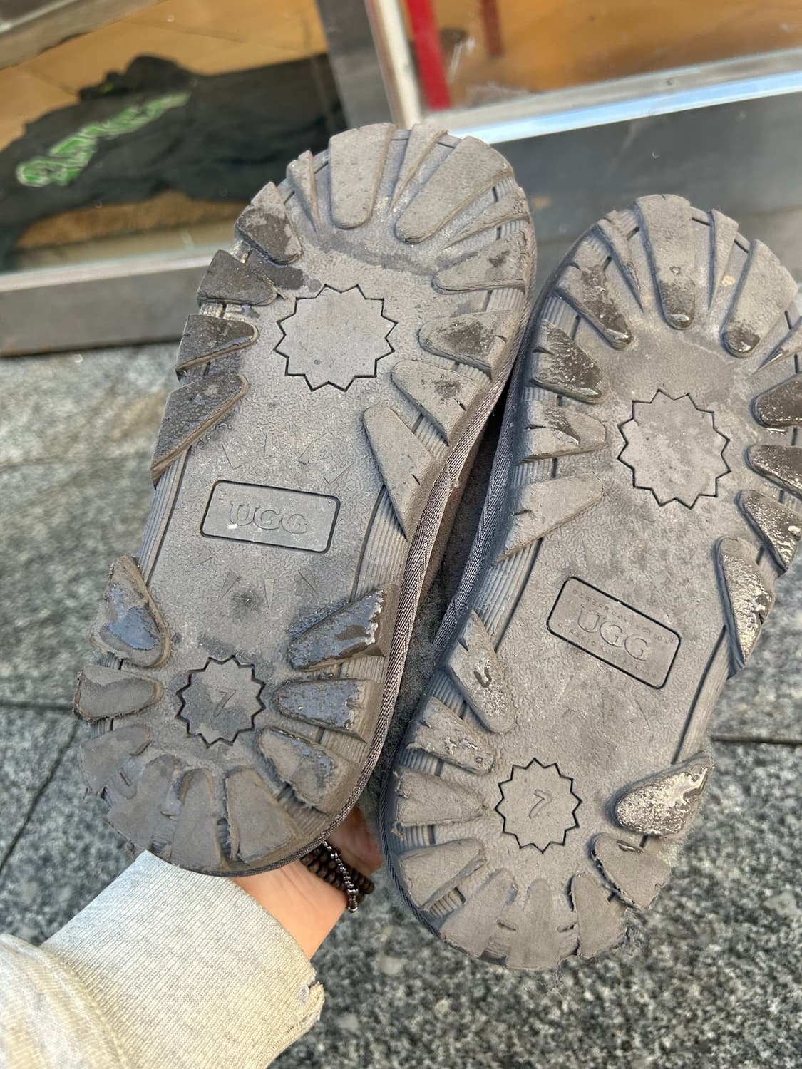 어그 뮬 코케트 240size 상품이미지5