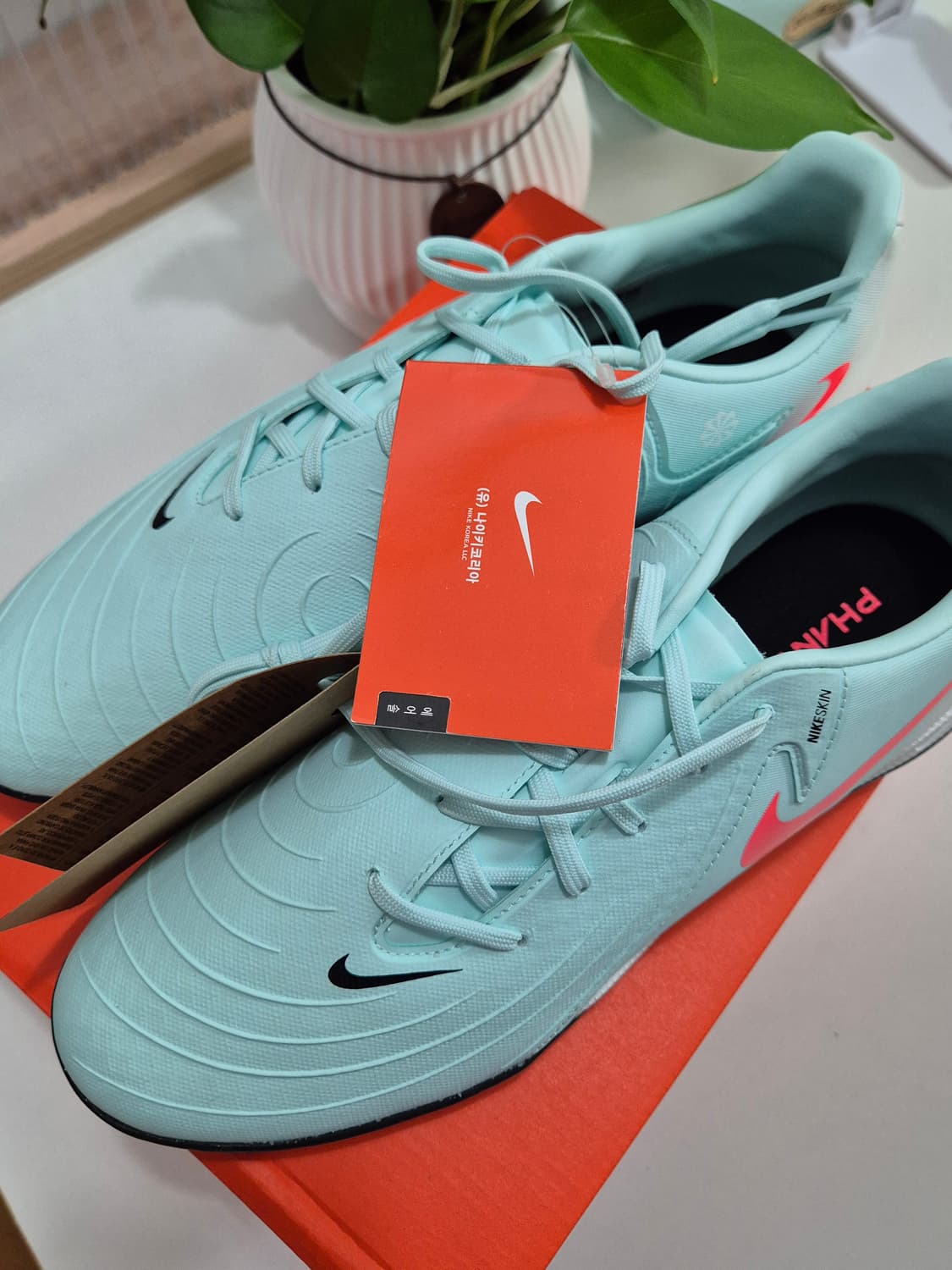 나이키 팬텀 GX 2 아카데미 TF 풋살화 축구화 새상품 265 상품이미지2