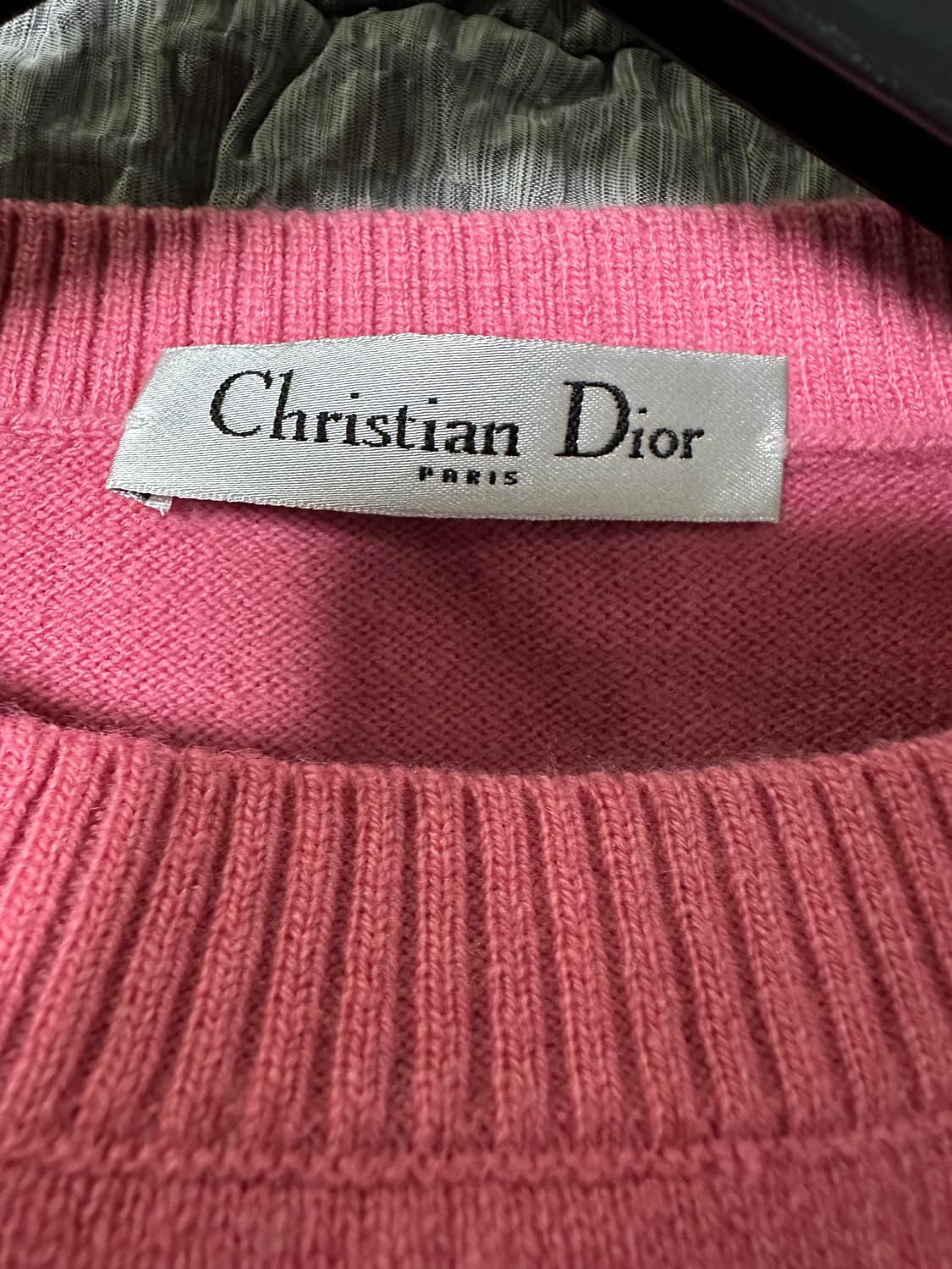 Christian Dior의 핑크색 니트 상품이미지3