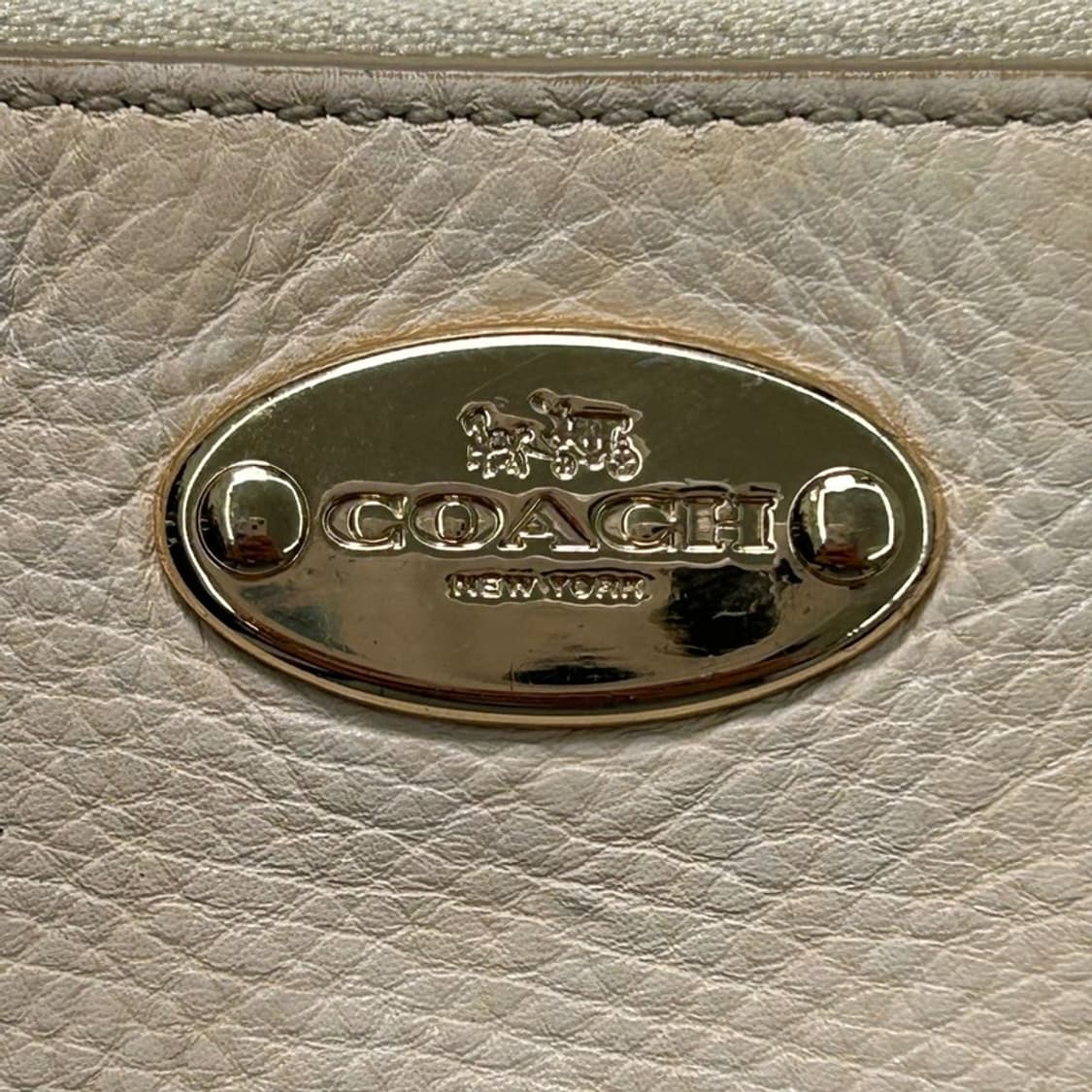 COACH Pebbled leather 크로스백 상품이미지2