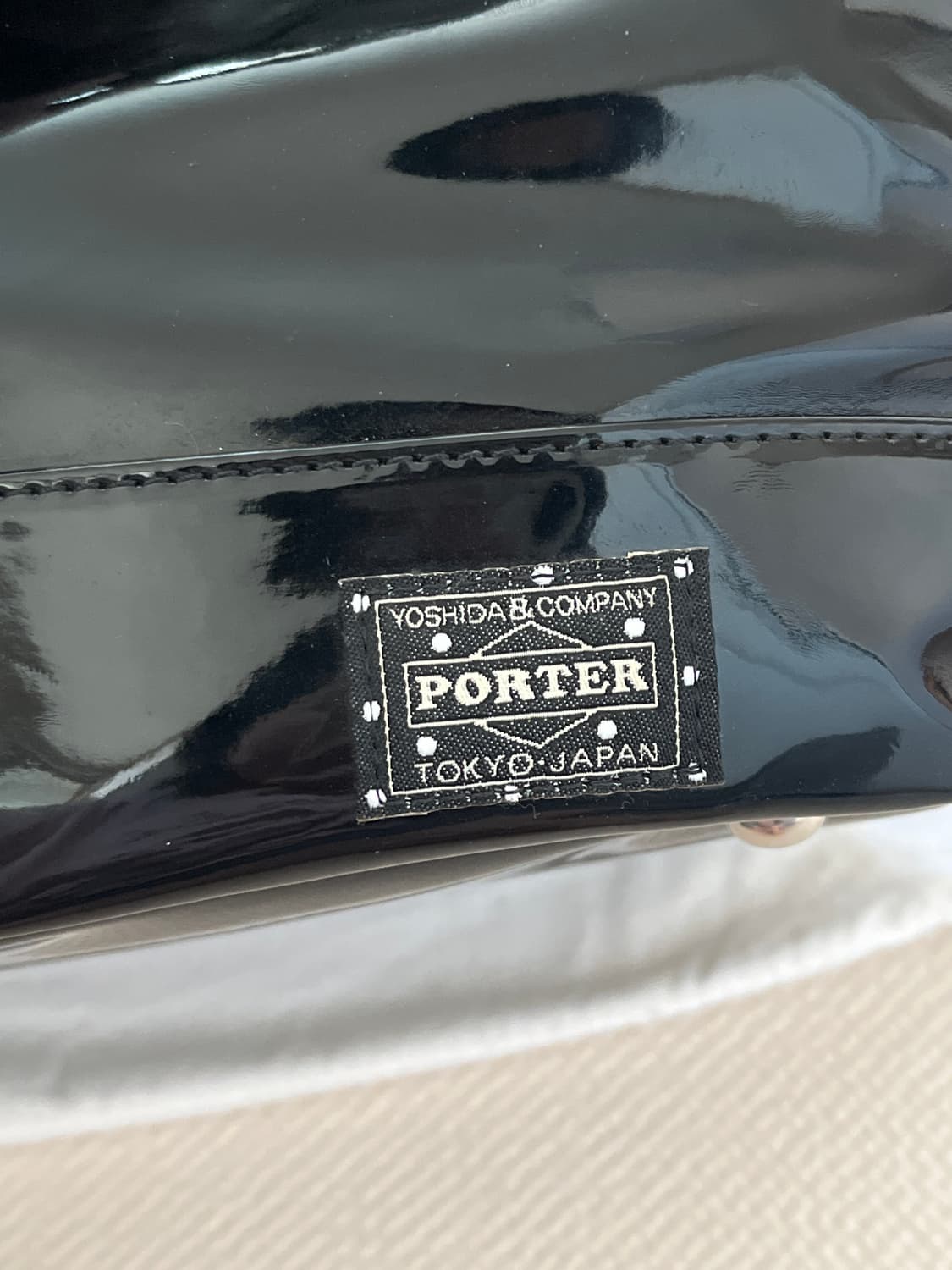 요시다포터 걸 에나멜 토트백 상품이미지9