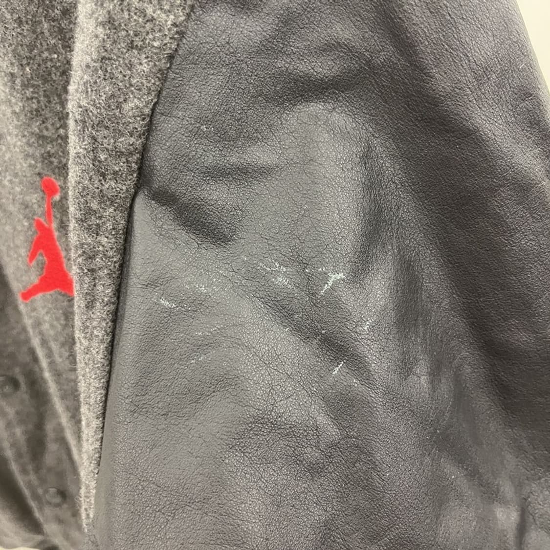 나이키 조던 희귀 올드스쿨 레트로 소가죽 바시티 자켓 100 C10870 상품이미지9