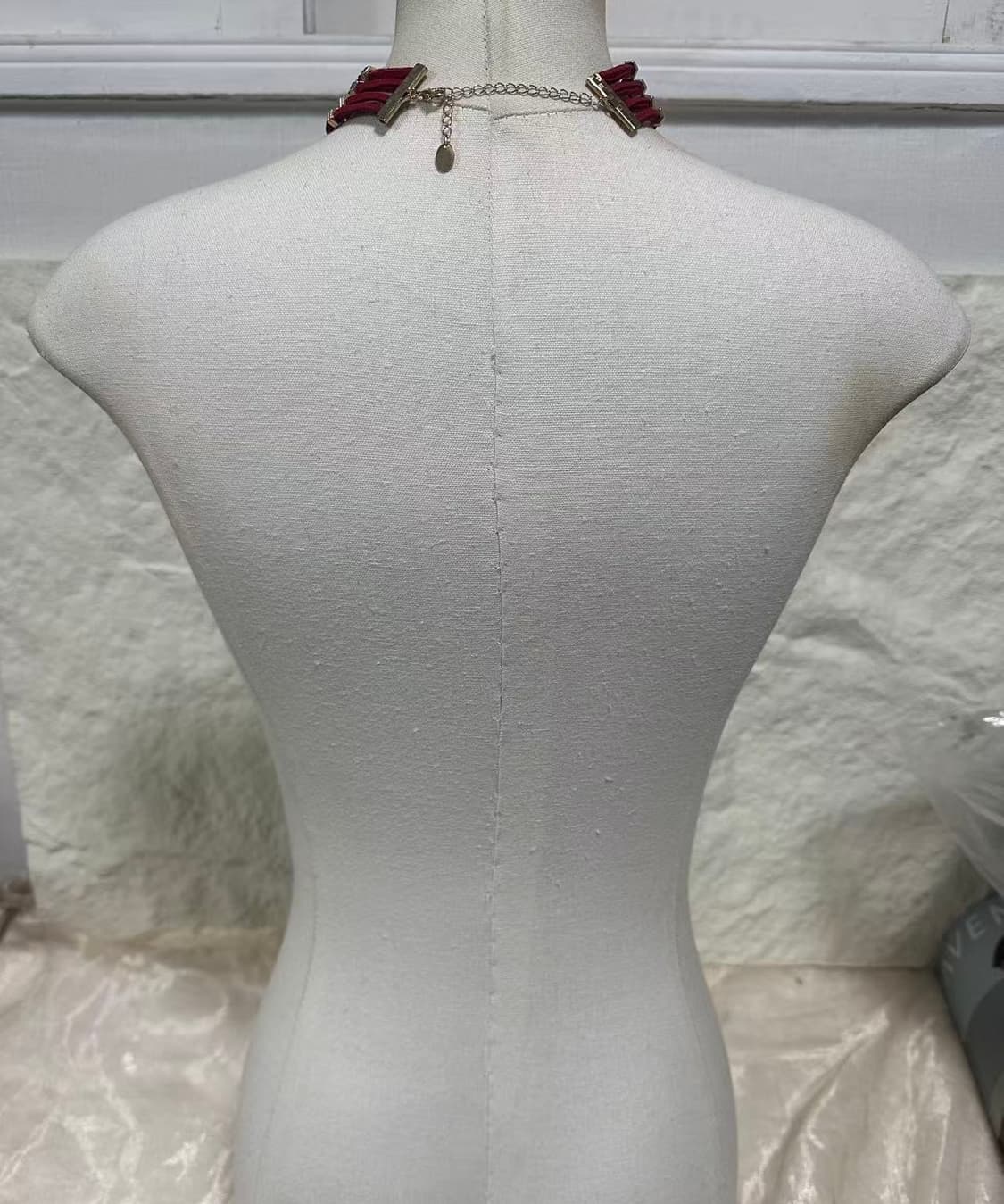 빈티지 고딕 레드 스웨이드 레이어드 초커 목걸이1 상품이미지3