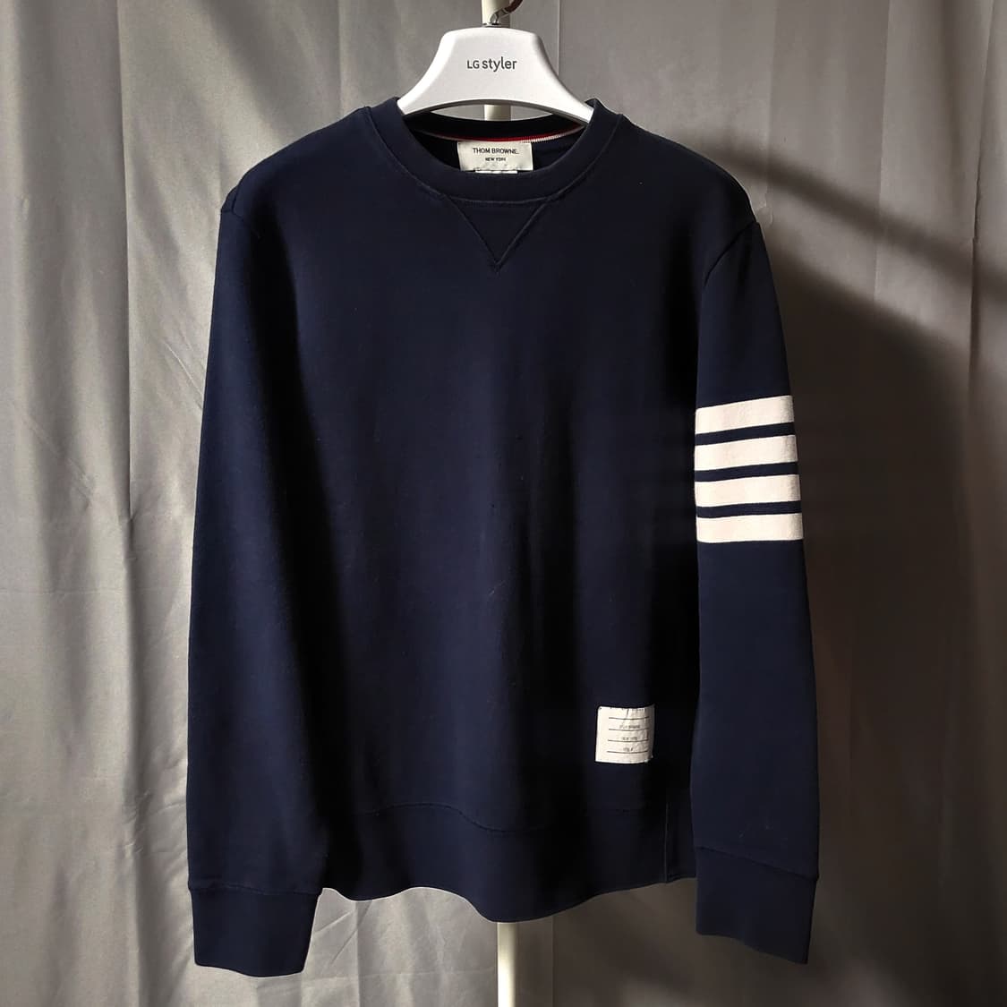 [2 size]톰브라운 사선완장 맨투맨 상품이미지1