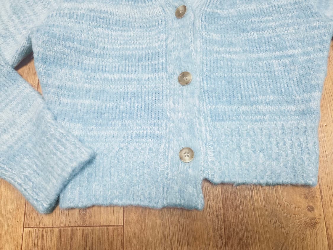 세라비(CESTLAVIE) 언발라스 크롭가디건 55 새상품 상품이미지5