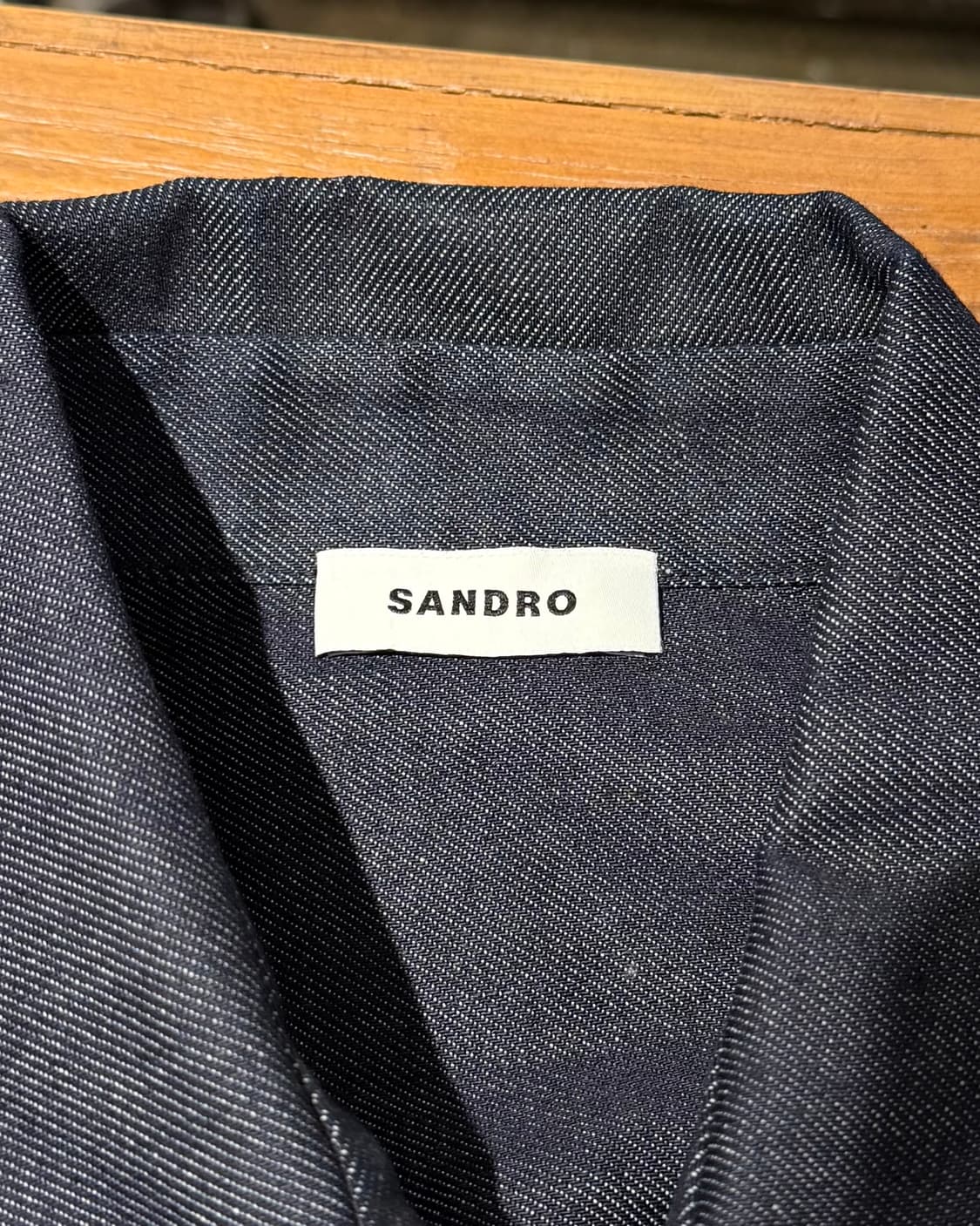 산드로 다크데님 포켓 크롭 하프 셔츠 상품이미지7