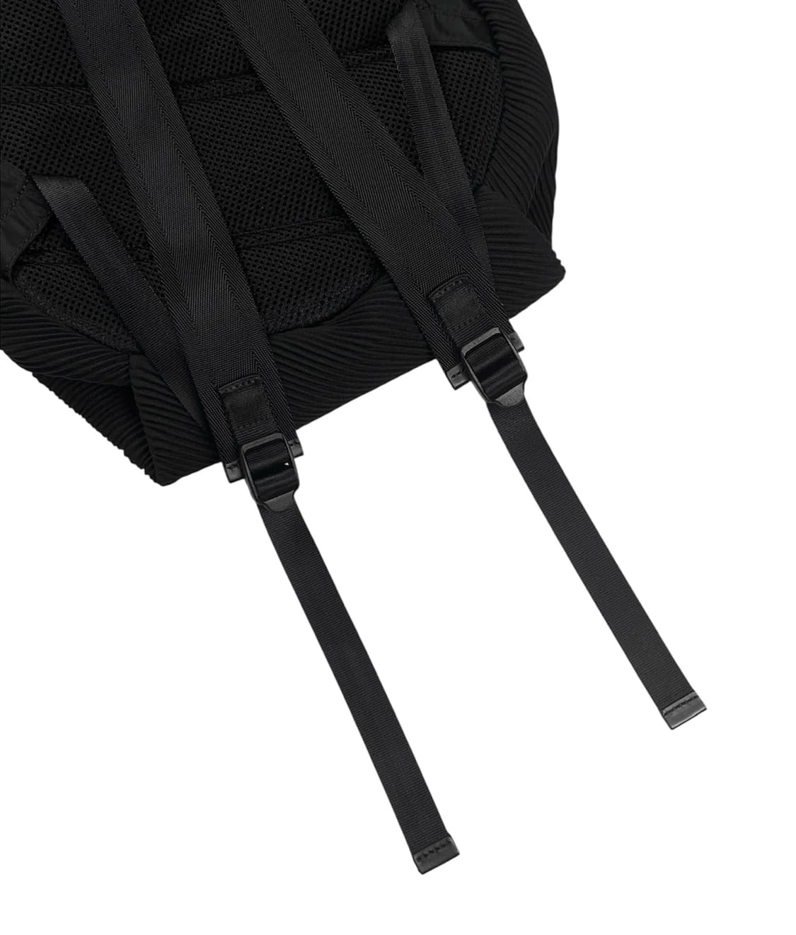 pleats bias backpack 상품이미지6