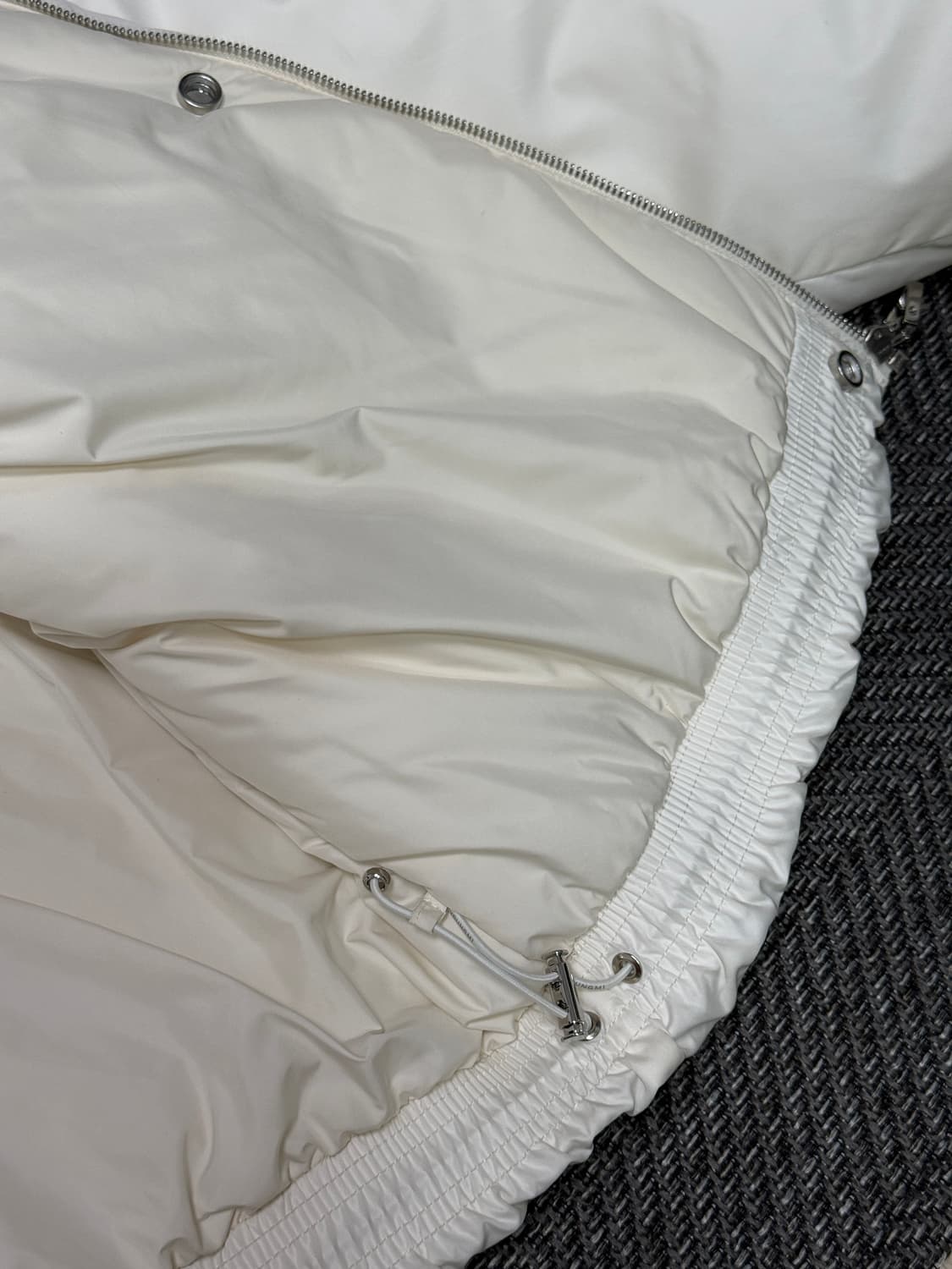 우영미 패디드 MA-1 아이보리 사이즈 48 상품이미지6