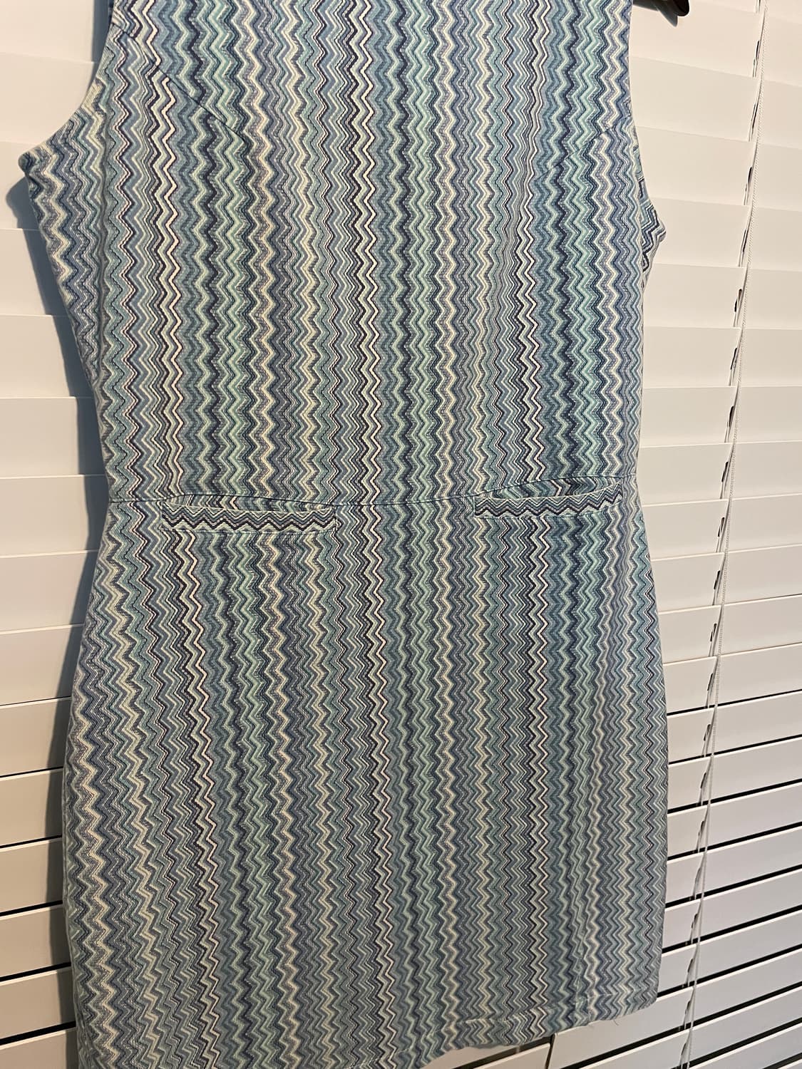 미쏘니 지그재그 슬리브리스 원피스 상품이미지5