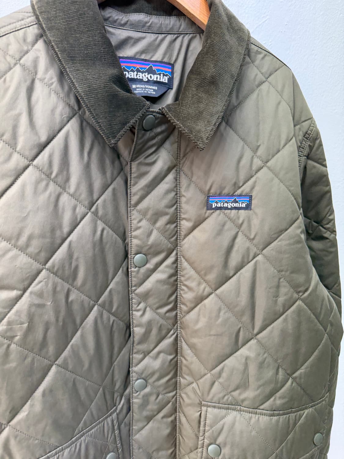 정품) 파타고니아 남성 퀼티드 아웃포켓 점퍼 M 상품이미지4