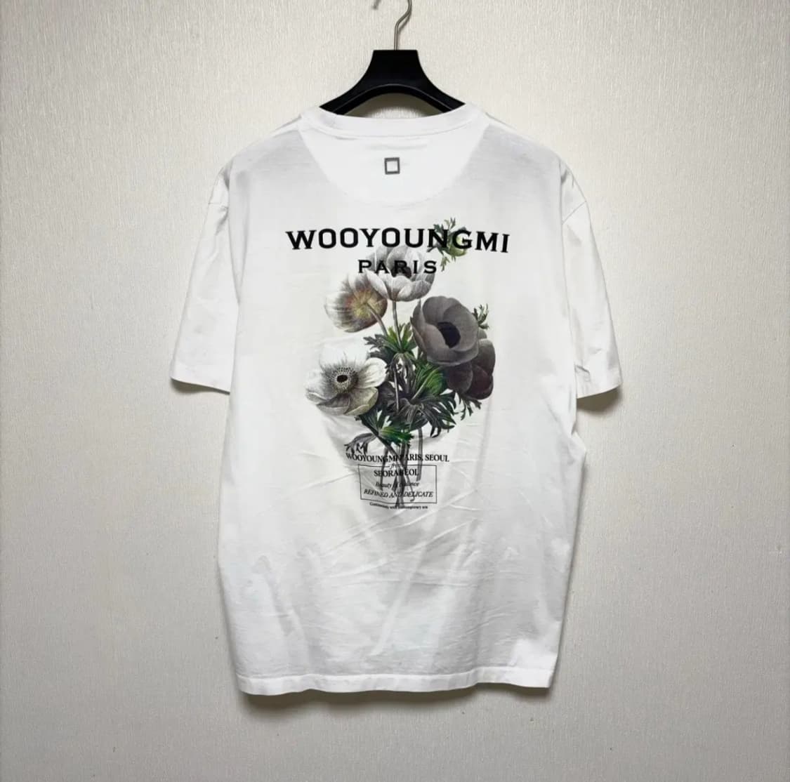 [52] 우영미 백로고 플라워 반팔 상품이미지1