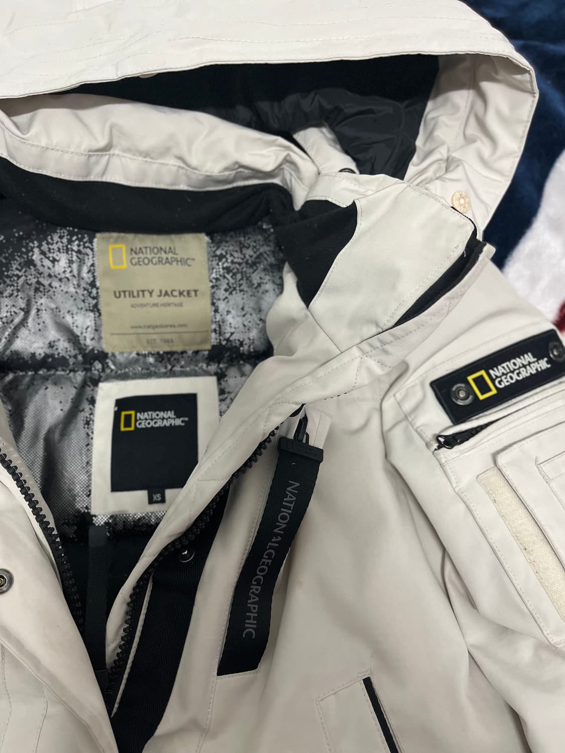 내셔널지오그래픽 유틸리티 숏패딩 90 상품이미지2