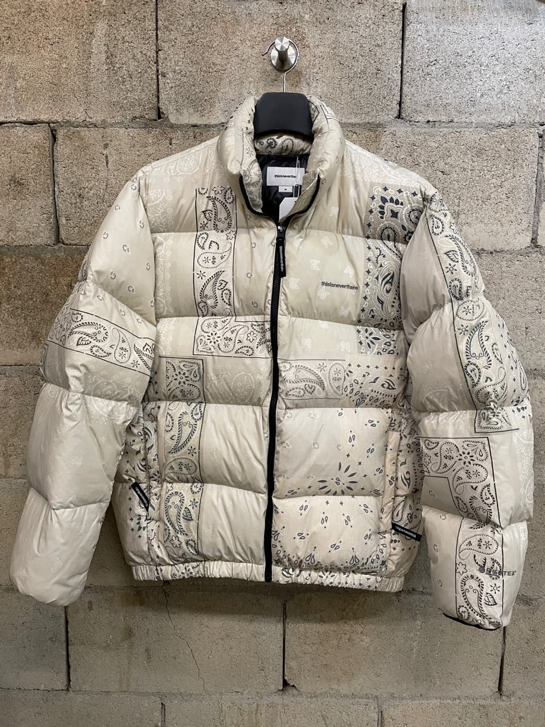 디스이즈네버댓 퍼텍스 반다나 패딩  상품이미지1