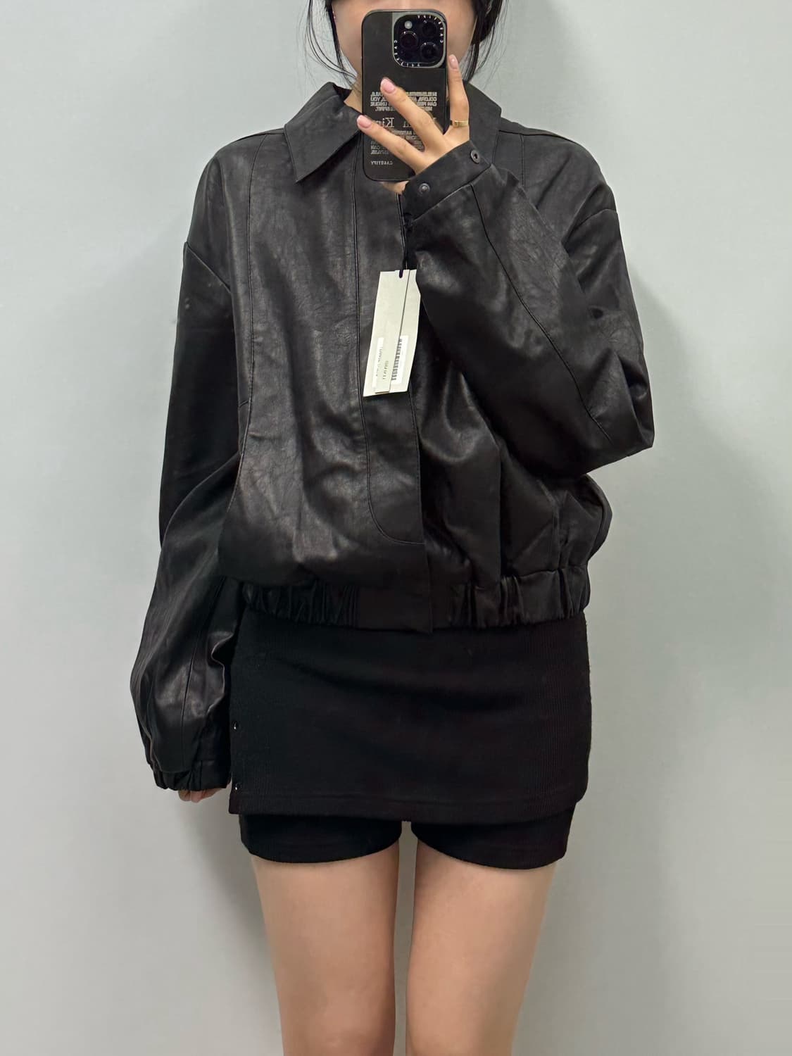 르마드 미니멀 절개 비건레더 자켓 상품이미지1