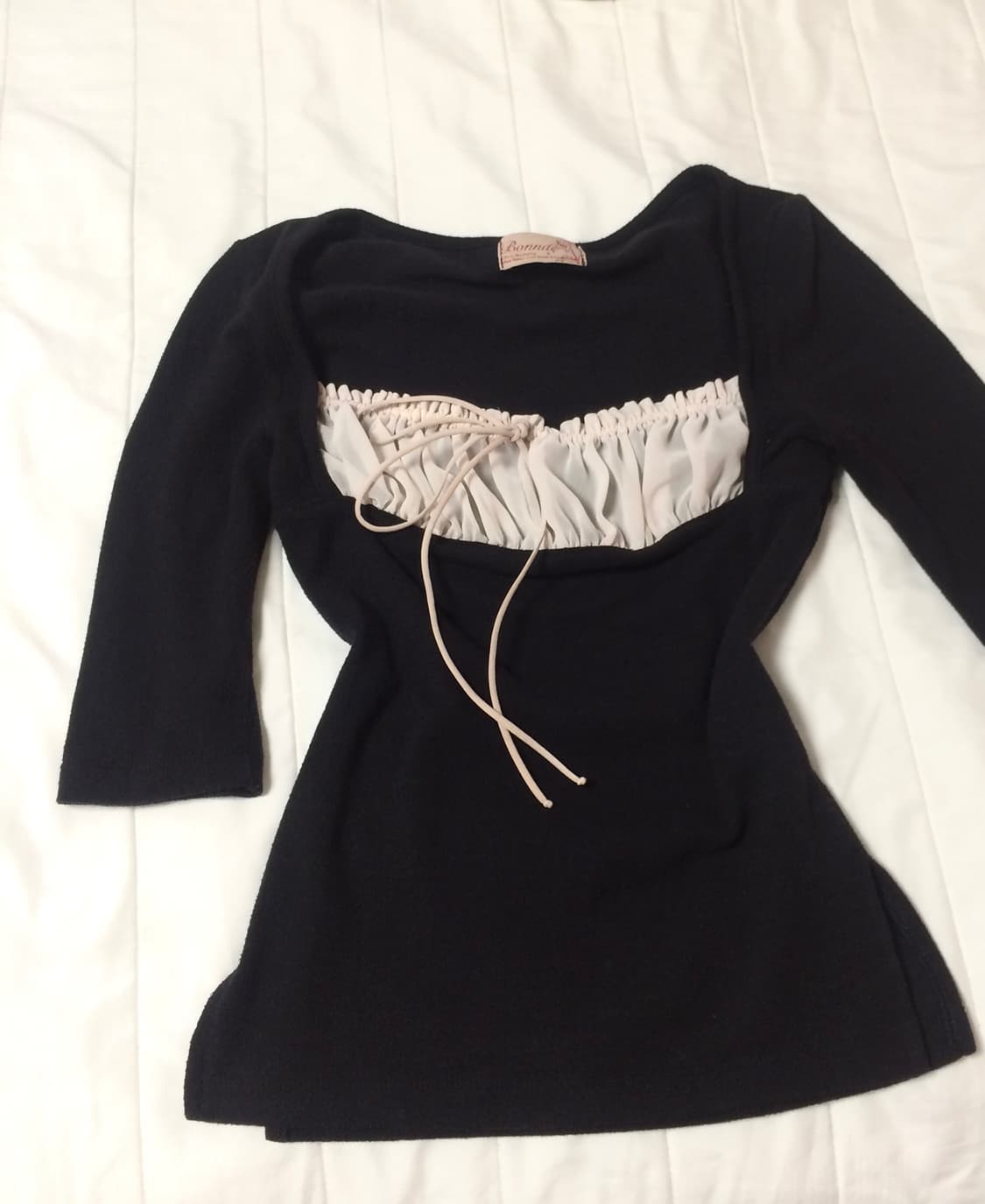 본네 레이스 로즈 셔링 탑 bonnae 상품이미지1