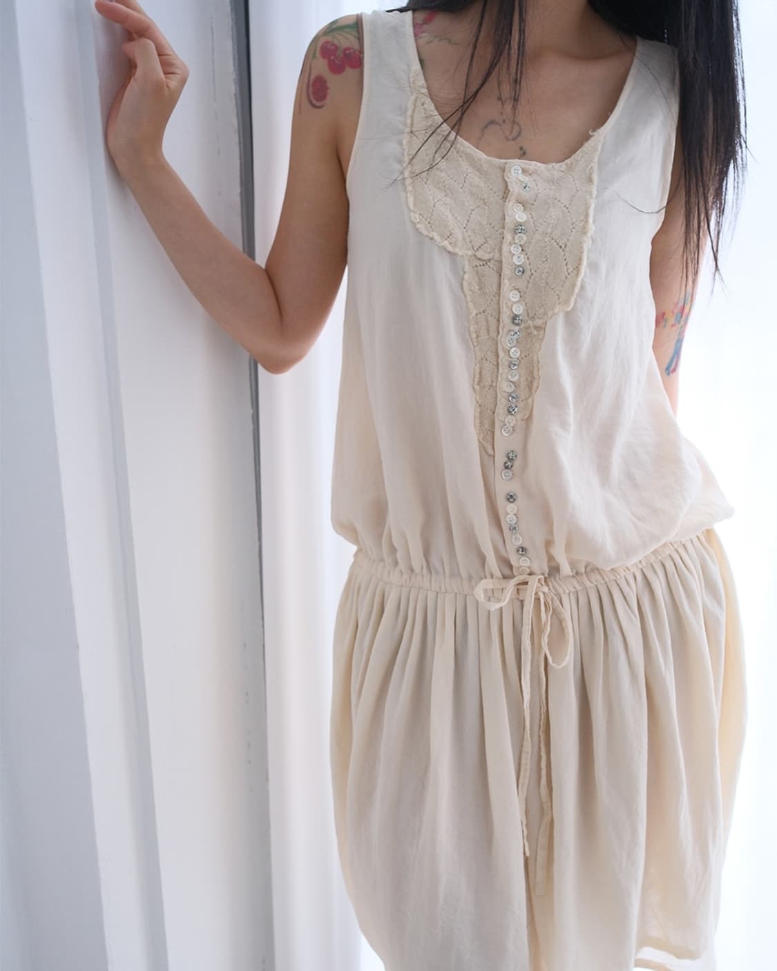 Multi-button dress 상품이미지1