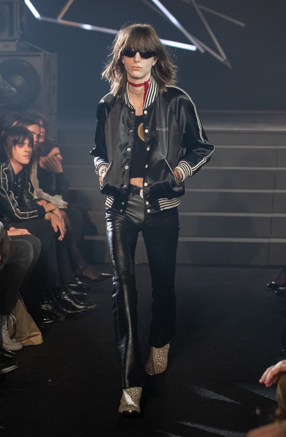 [BTS 뷔님 착용] 셀린느 23fw 임브로이더리 새틴 테디 자켓 상품이미지4